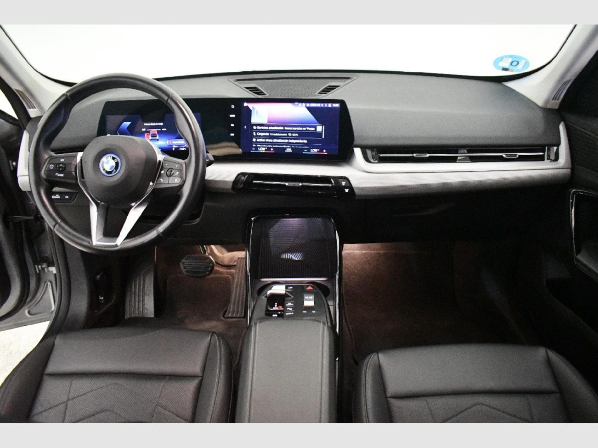 Bmw iX1 xDrive30 (2023) - Foto 5