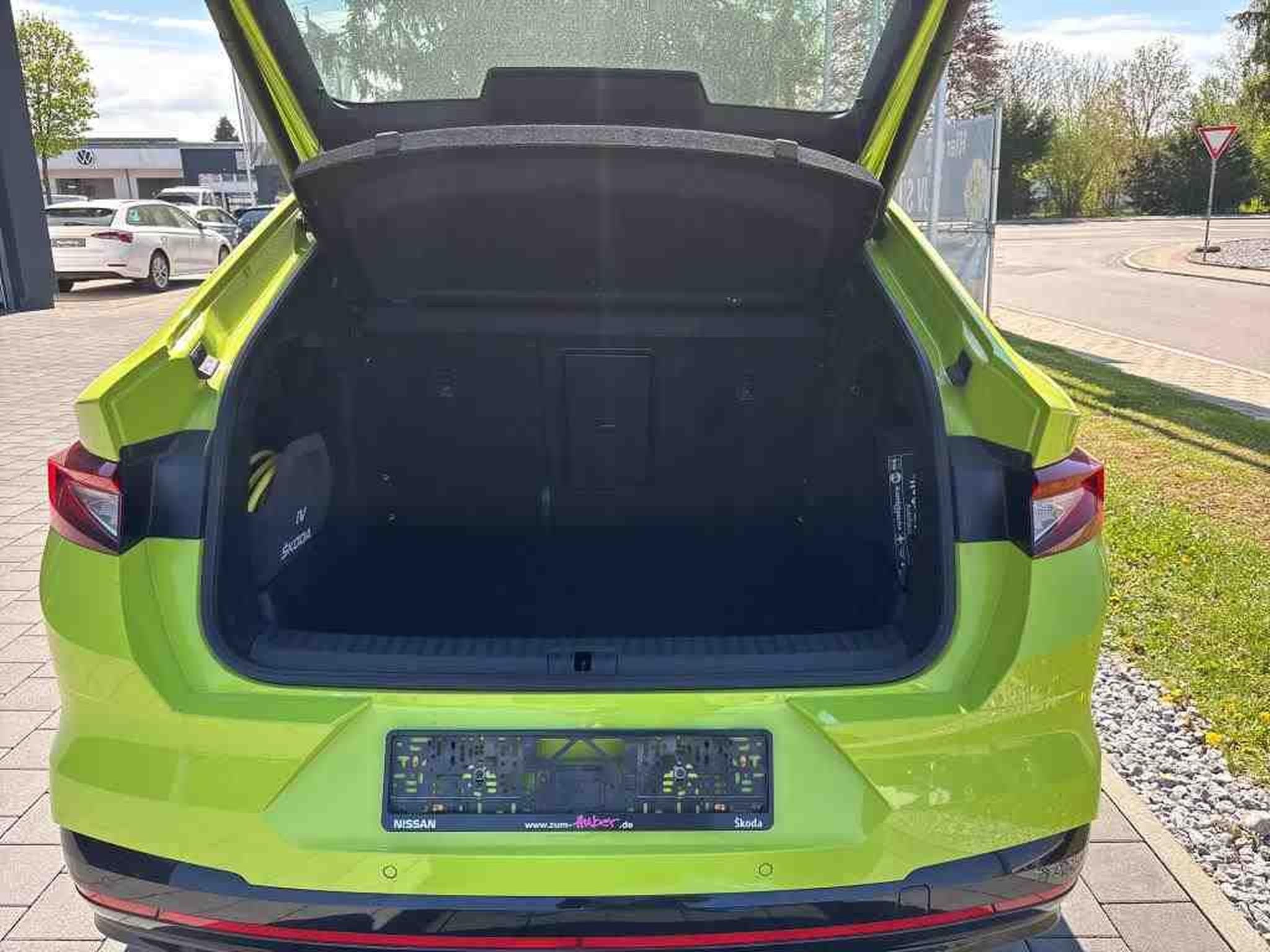 Skoda Enyaq RS Coupe 4x4 (2023) - Foto 9