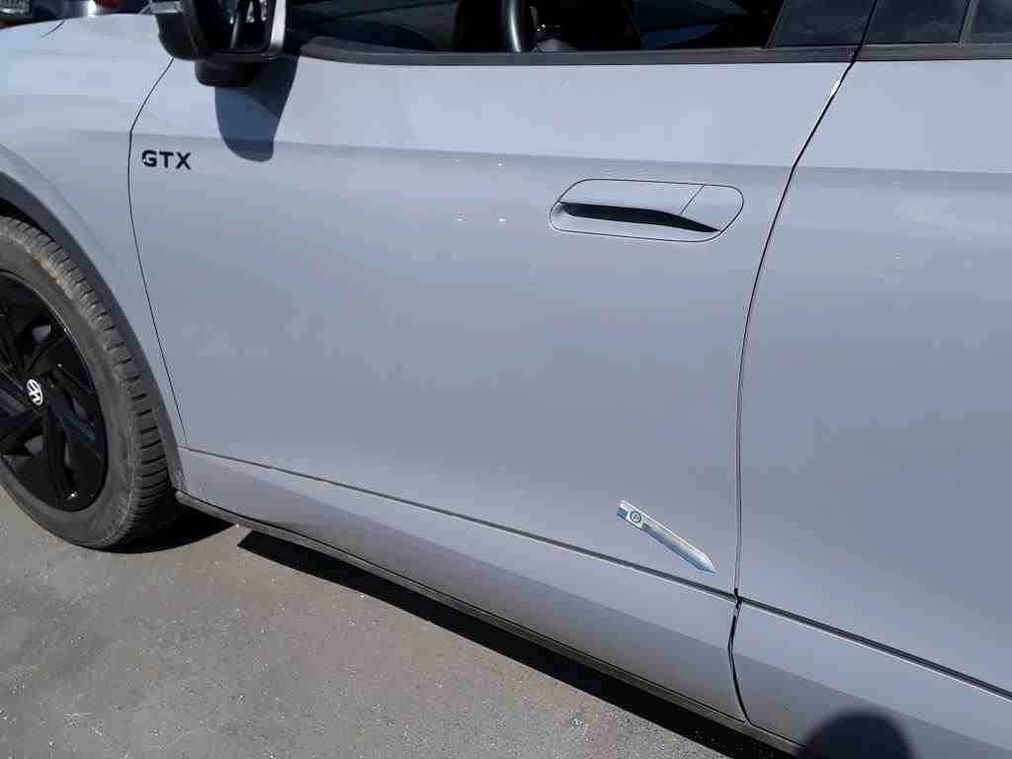 VW ID.4 GTX (2023) - Foto 12