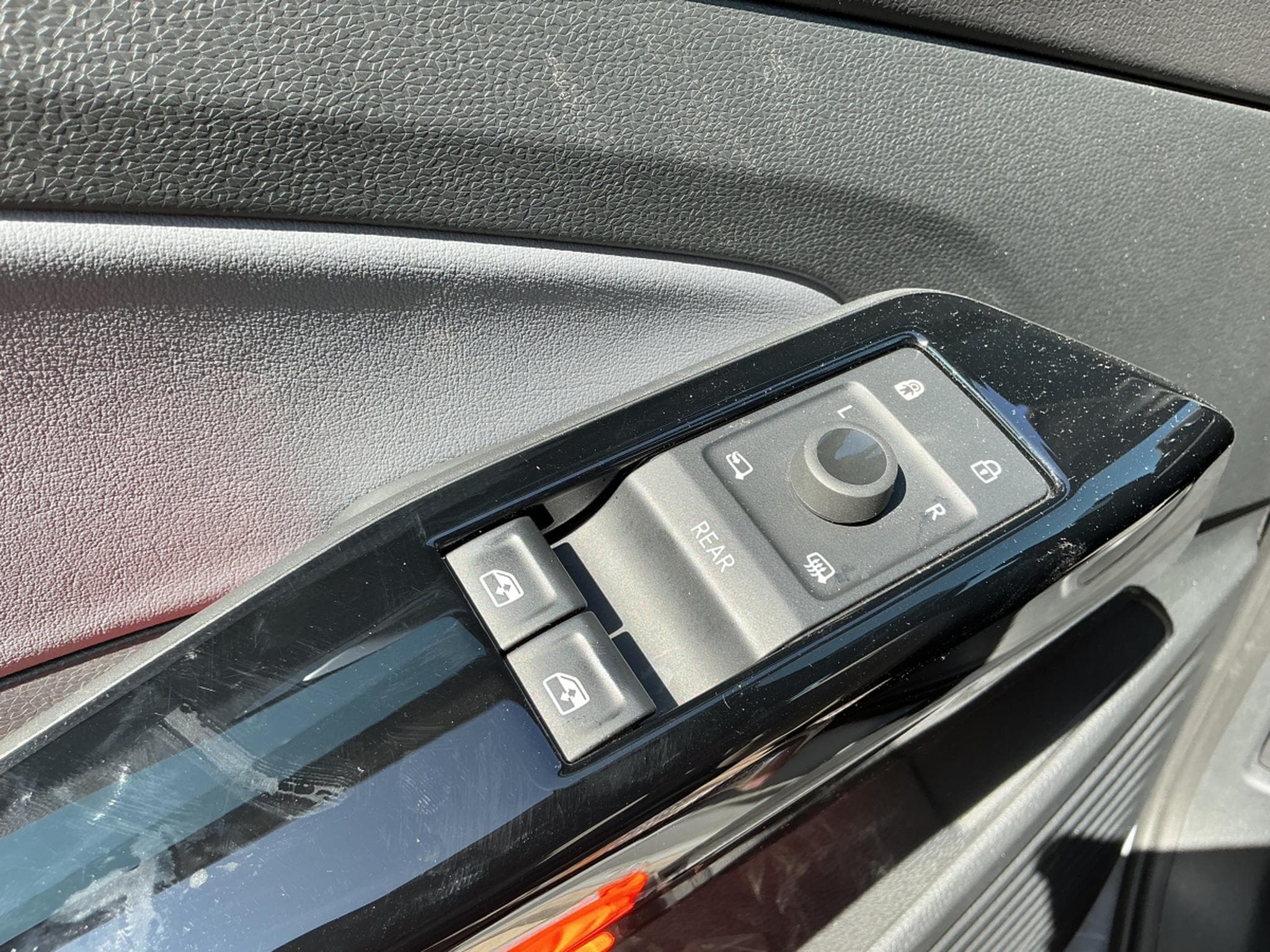 VW ID.4 Pro Performance (2024) - Foto 14