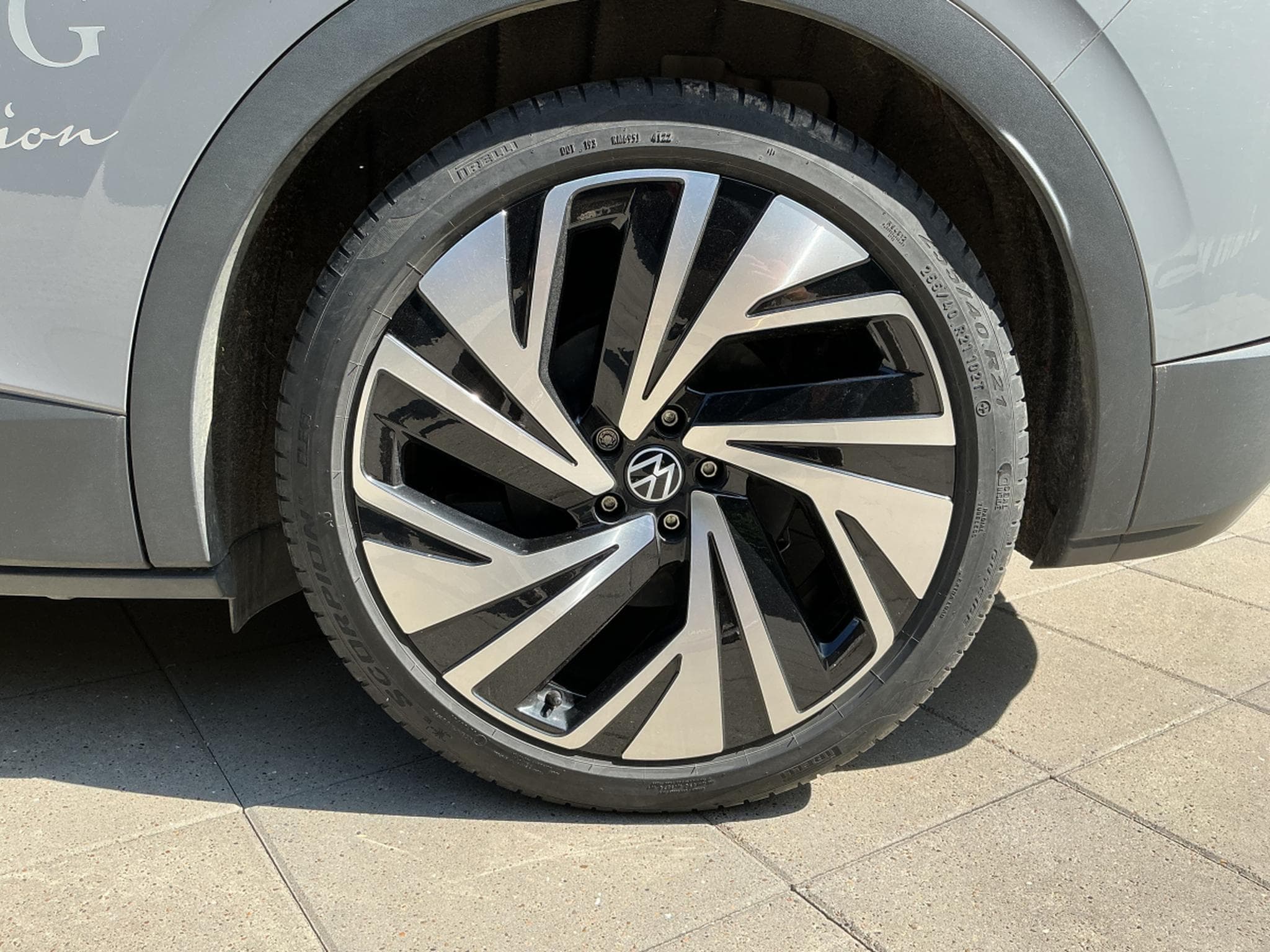 VW ID.4 Pro Performance (2024) - Foto 17