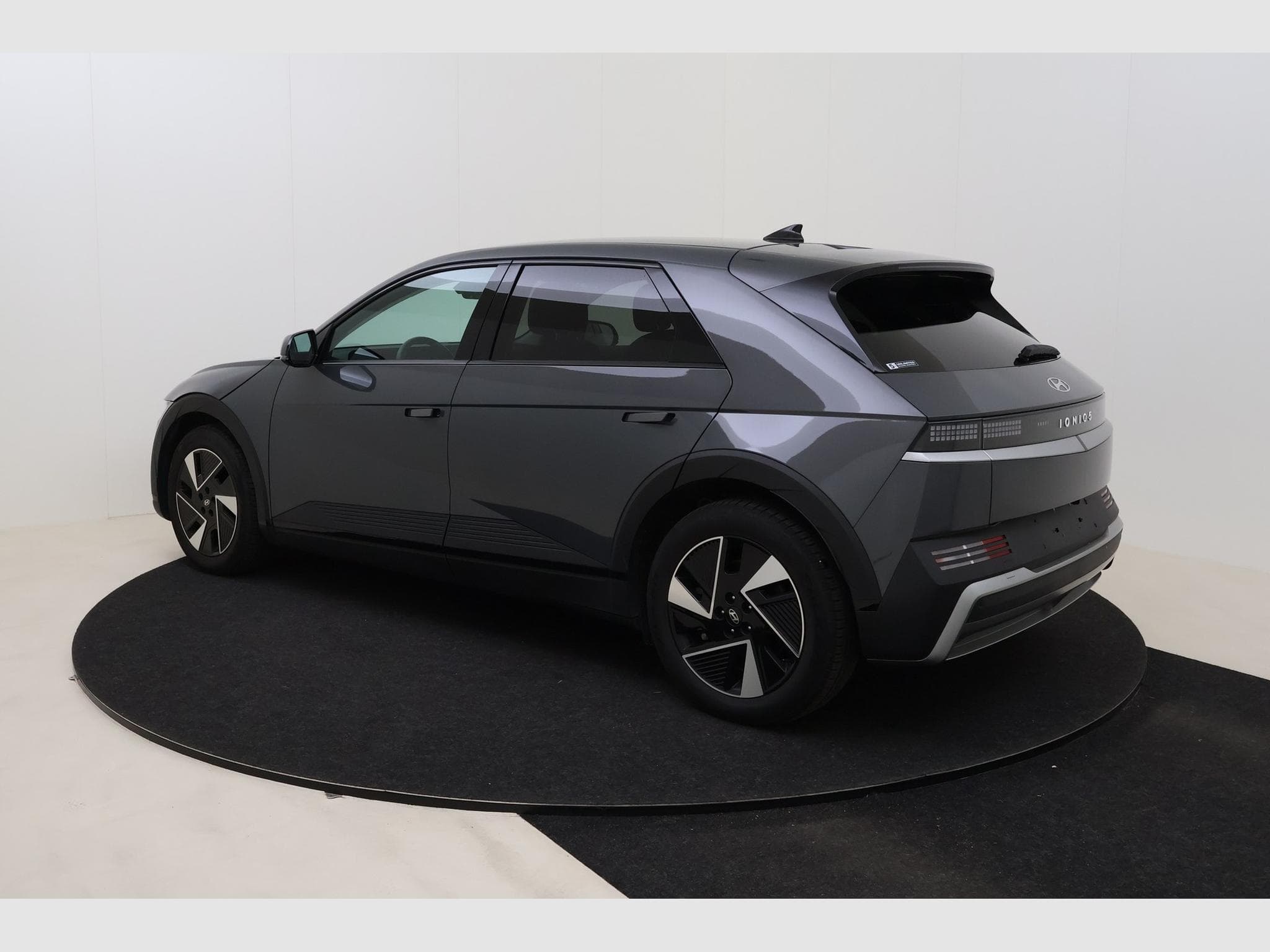 Hyundai IONIQ 5 Core Plus (2025) - Foto 8