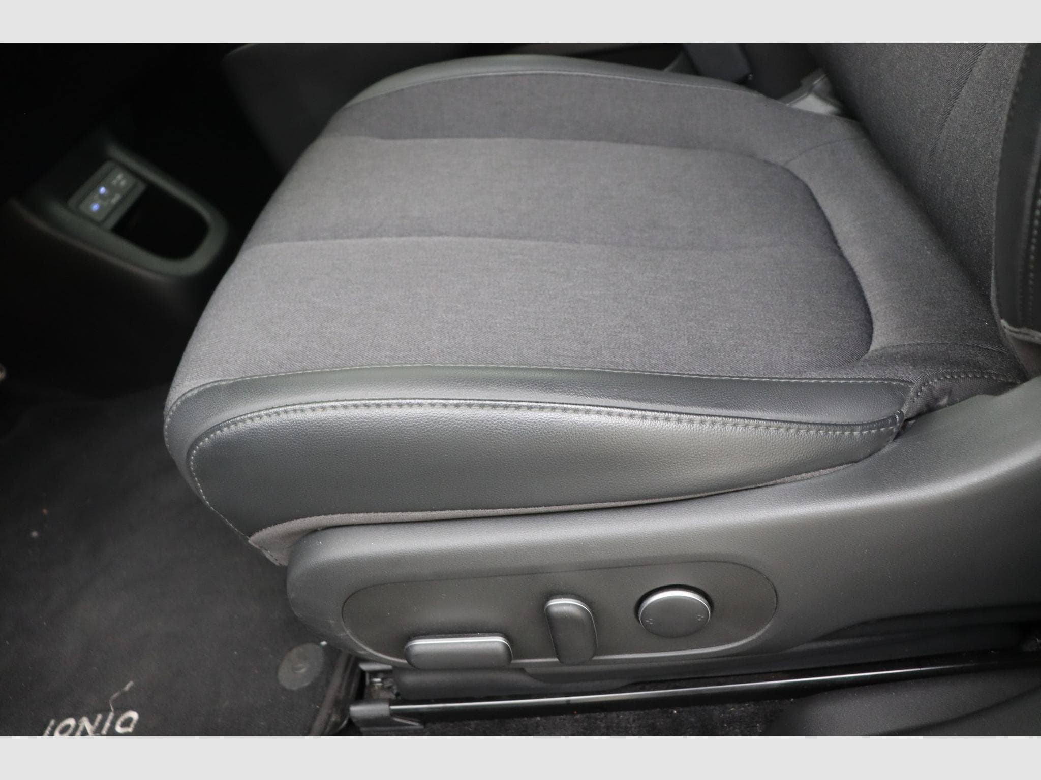 Hyundai IONIQ 5 Core Plus (2025) - Foto 14