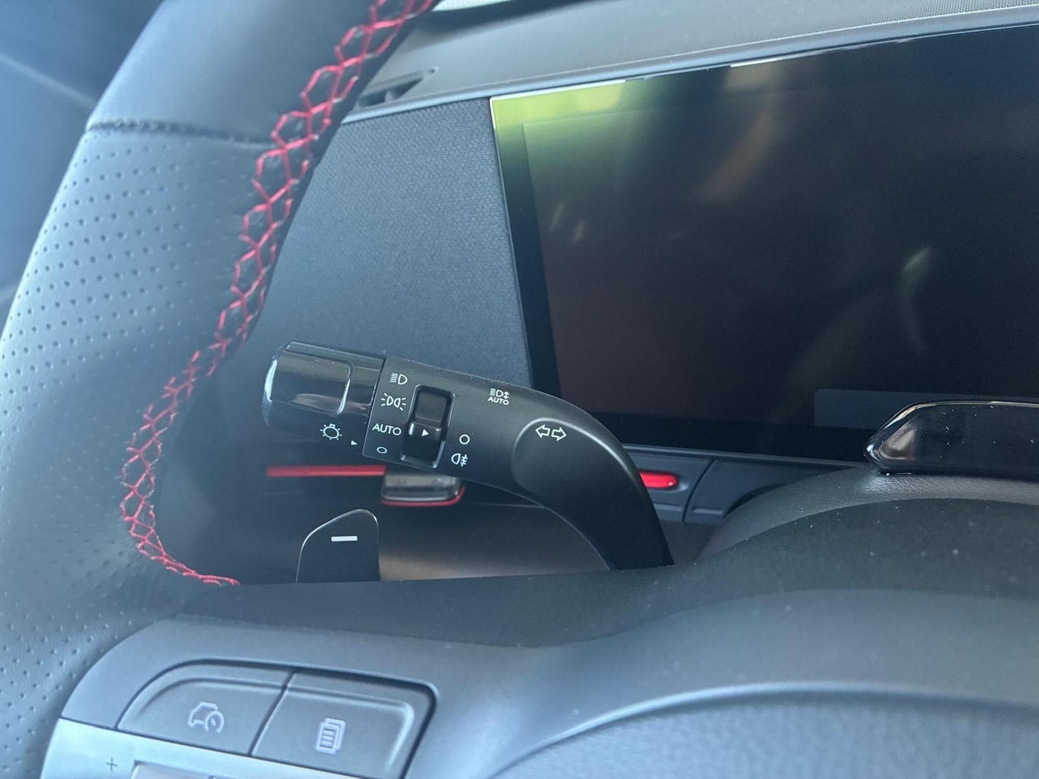 Hyundai Kona N-Line (2025) - Photo 20