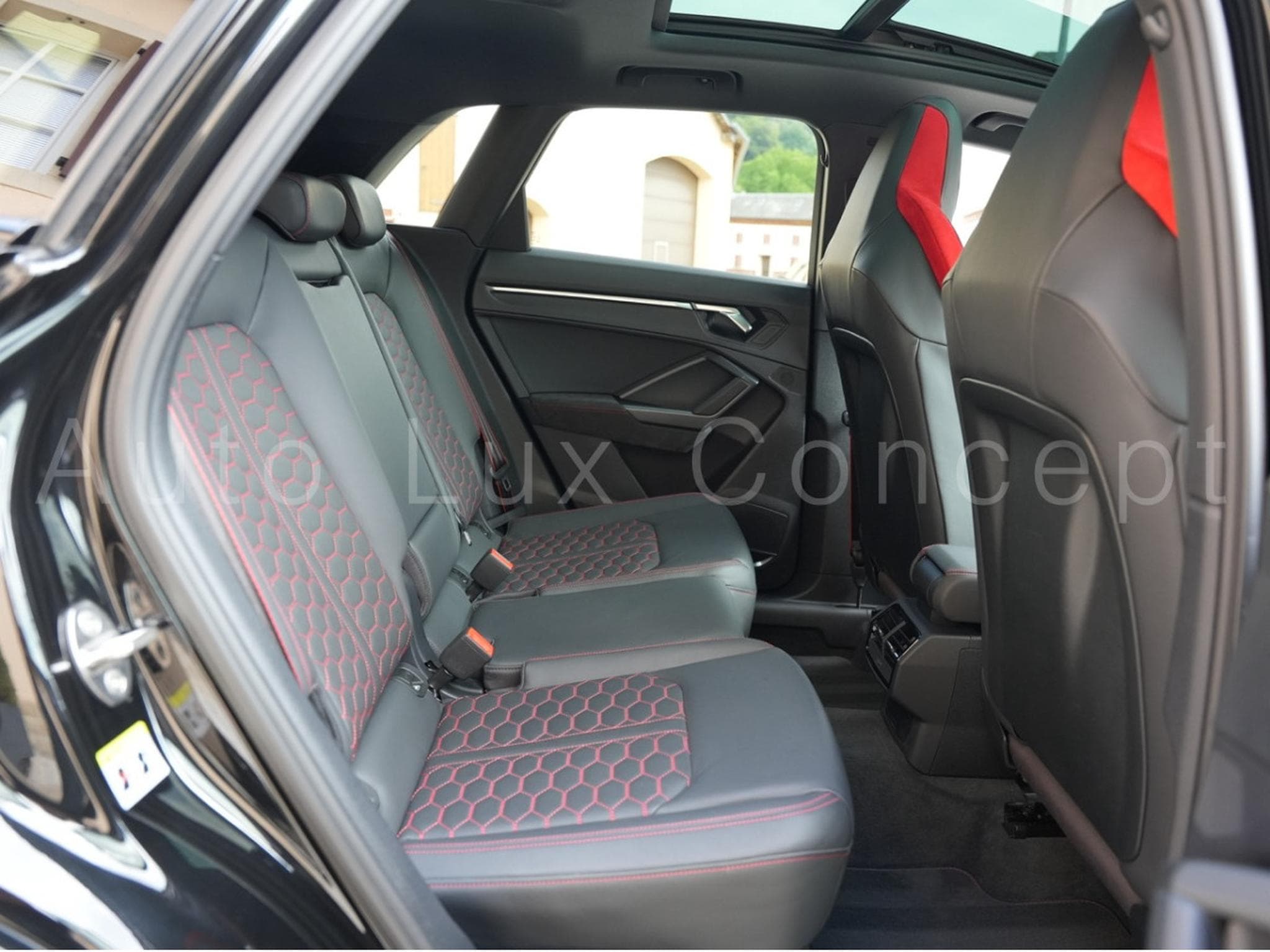 Audi RSQ3 2.5 TFSI quattro S tronic (2020) - Foto 11
