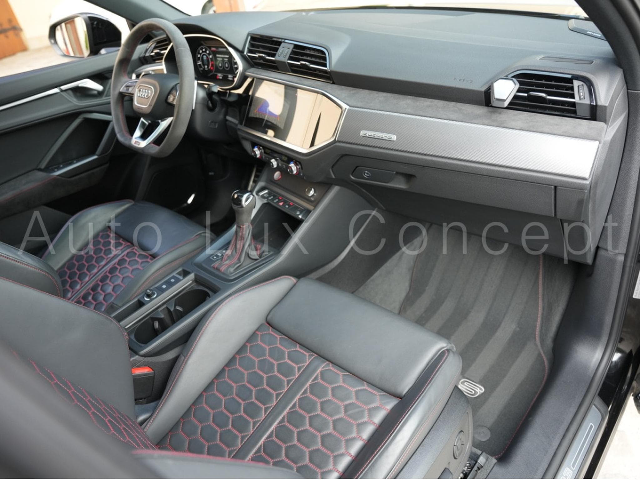 Audi RSQ3 2.5 TFSI quattro S tronic (2020) - Foto 6
