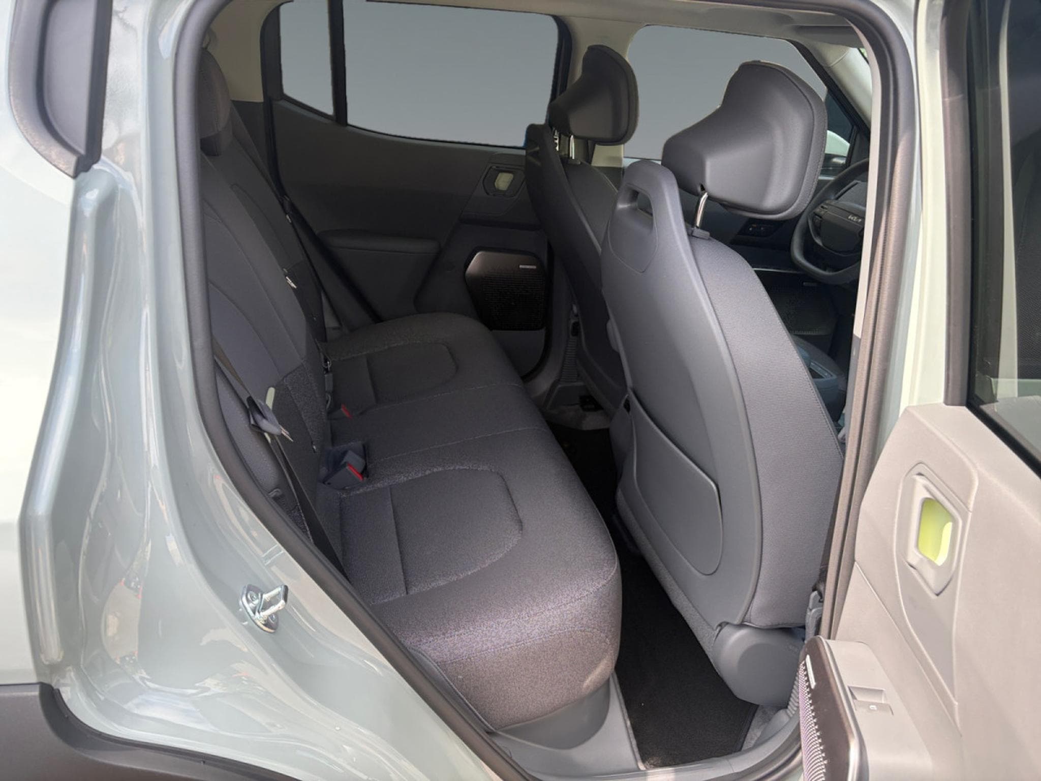 Kia EV2 Business Plus 61 kWh (2026) - Photo 16