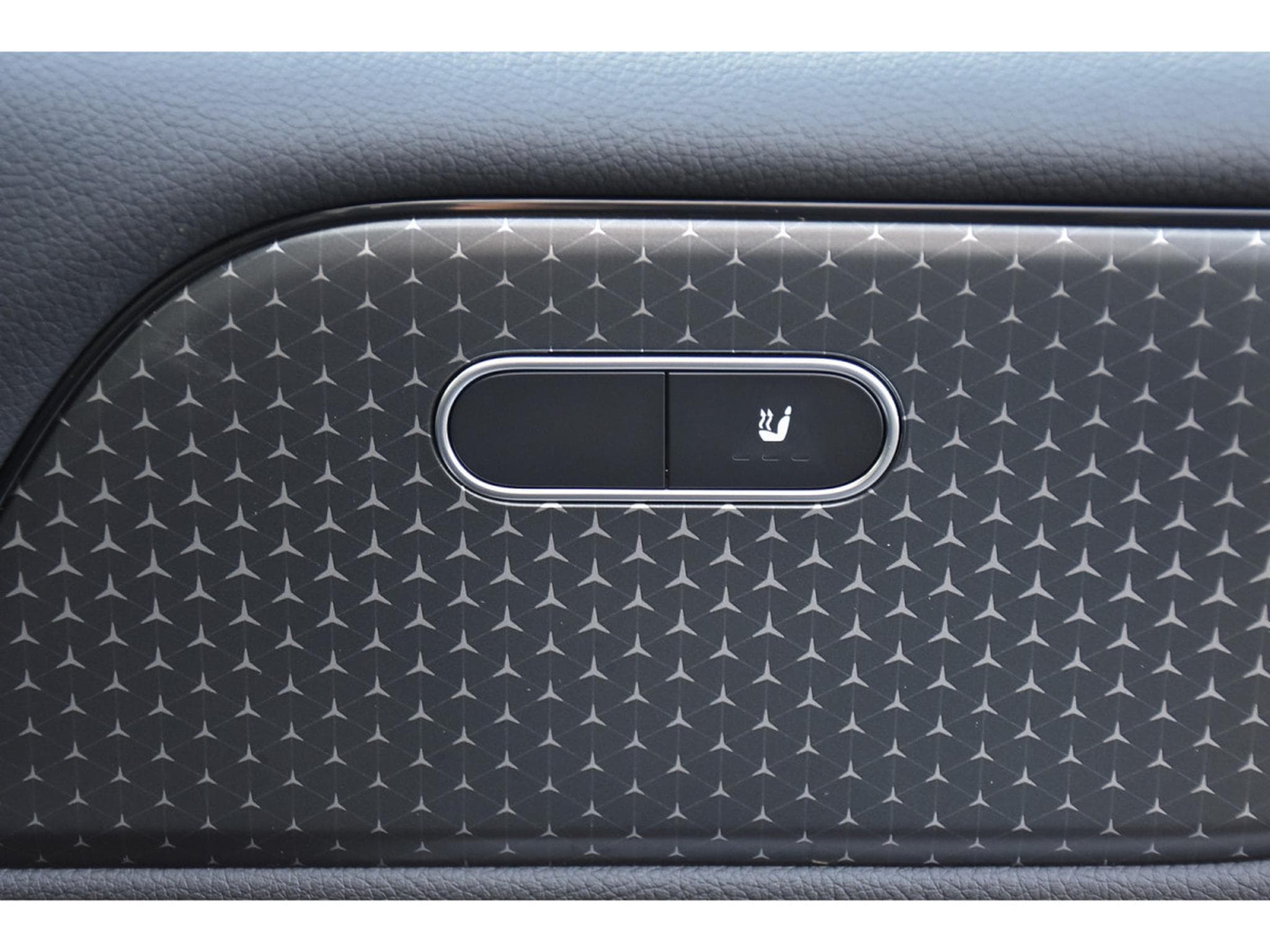Mercedes GLB 180 CDI Business Line 8G-Tronic 7 PL. CUIR ACC GPS CAM 1° MAIN (2025) - Photo 15