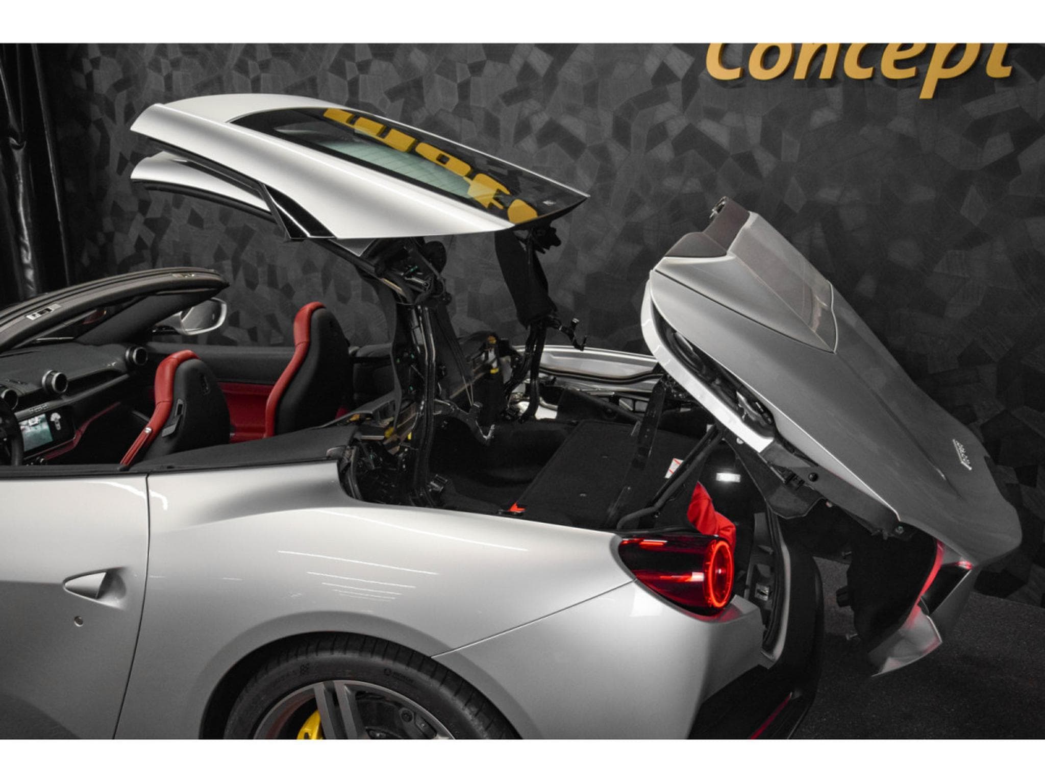 Ferrari Portofino ARGENTO NURBURGRING (2018) - Foto 23