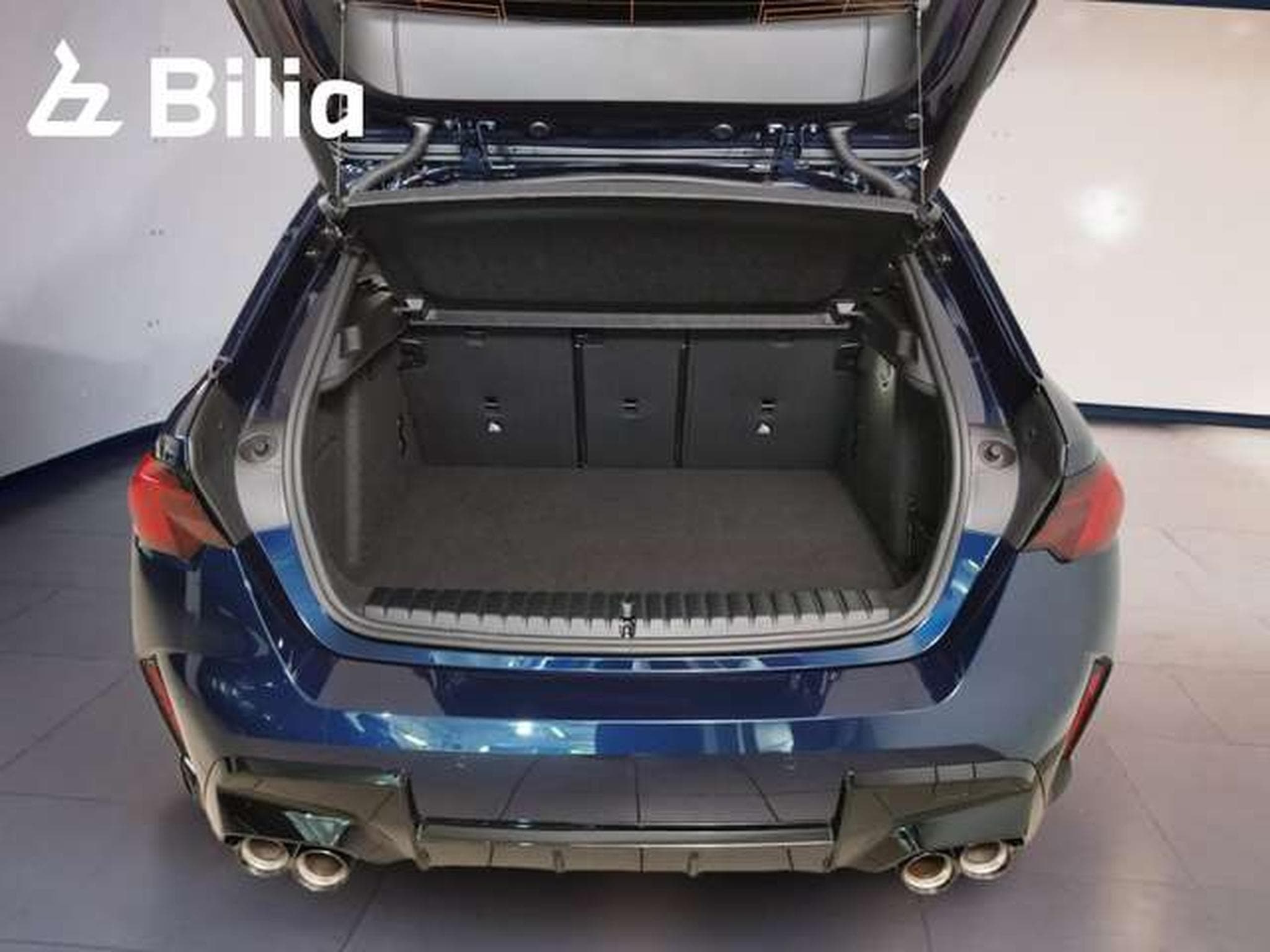 BMW M135 M135i xDrive Sportpaket Head-Up HK HiFi DAB LED (2026) - Foto 9