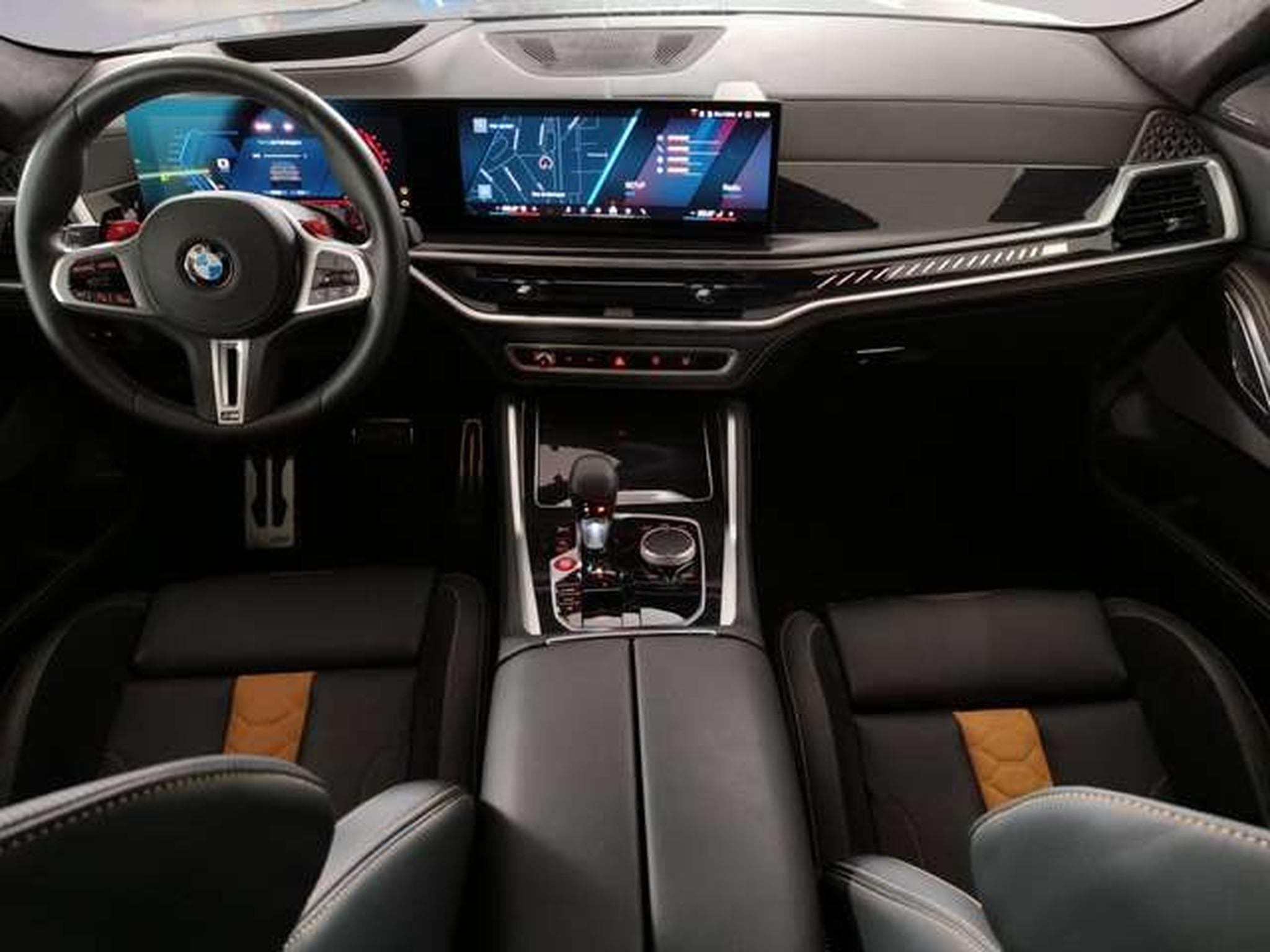 BMW X6M Competition HK HiFi DAB LED Pano.Dach (2025) - Photo 5