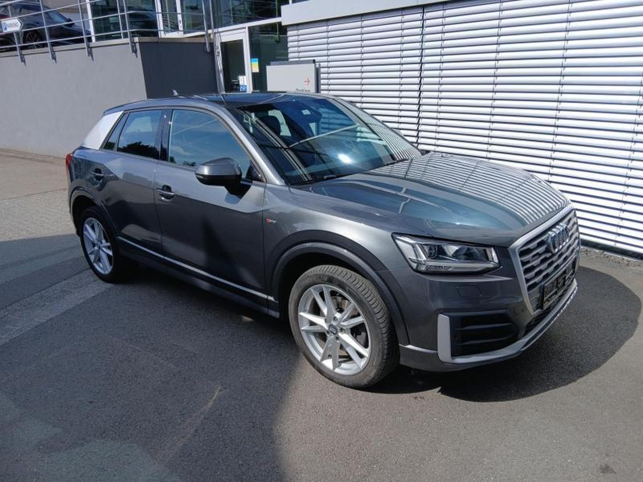 Audi Q2 Sport 2.0 TDI quattro s-tronic (2018) - Photo 5