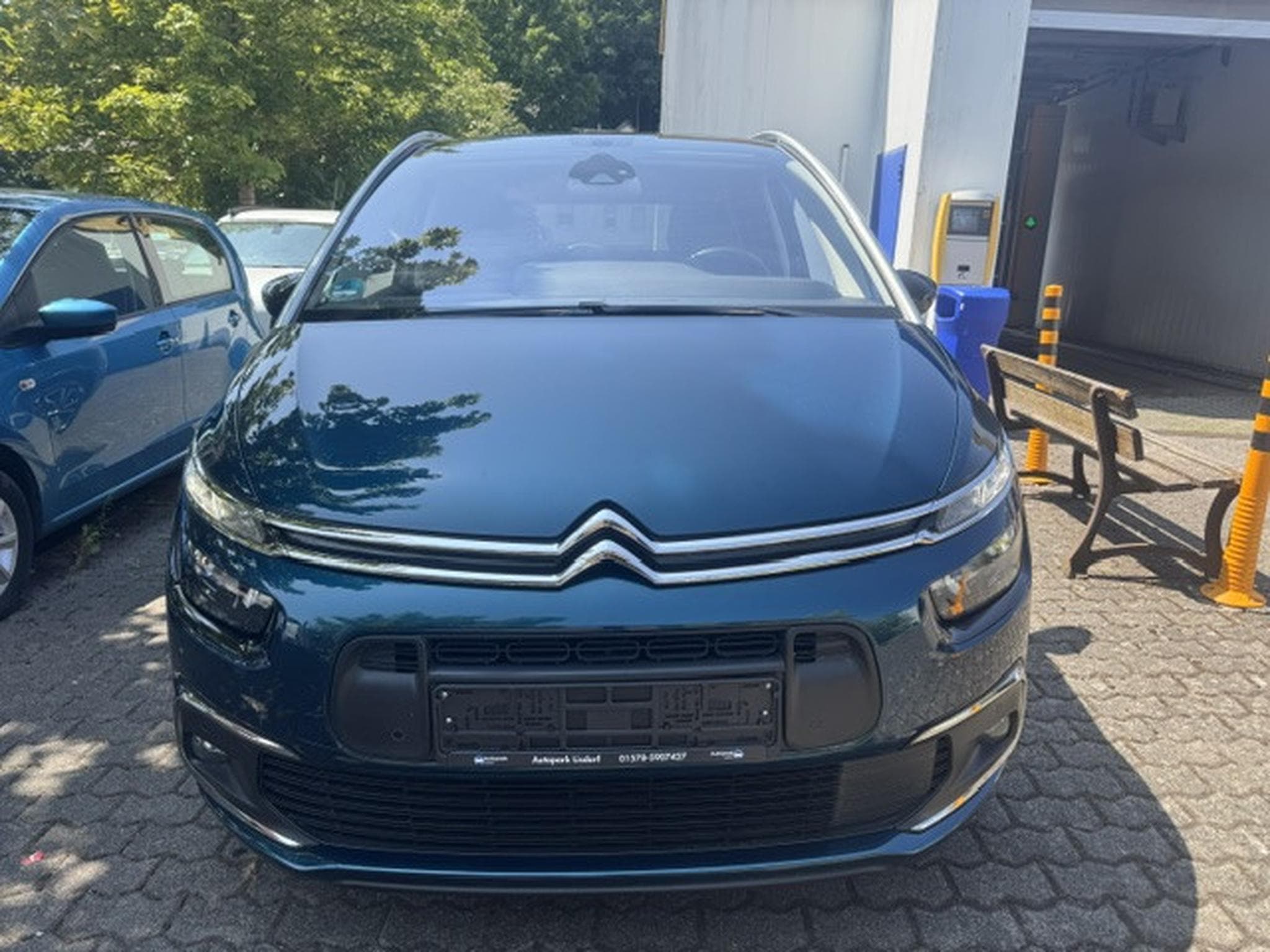 Citroën C4 Grand SpaceTourer CITROEN C4 SPACETOURER 7 SITZER AUTOMATIK KEYLESS LED NAVI (2022) - Photo 2