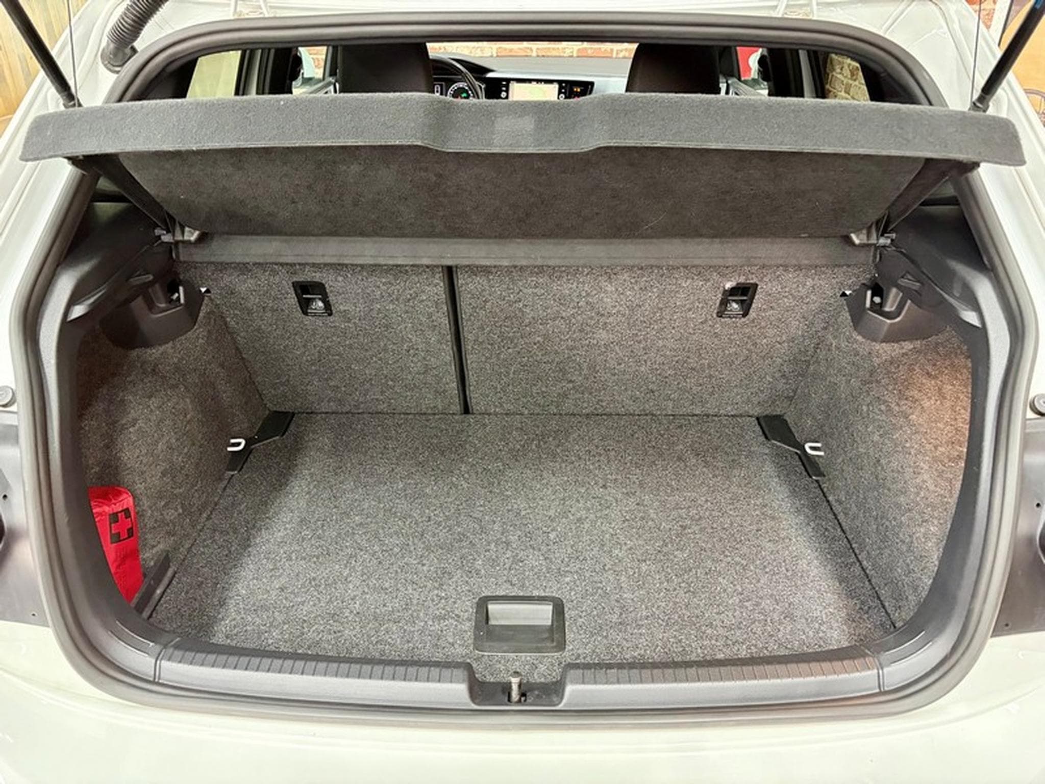 VW Polo Polo 2.0 TSI 200cv DSG GTI (2020) - Photo 7