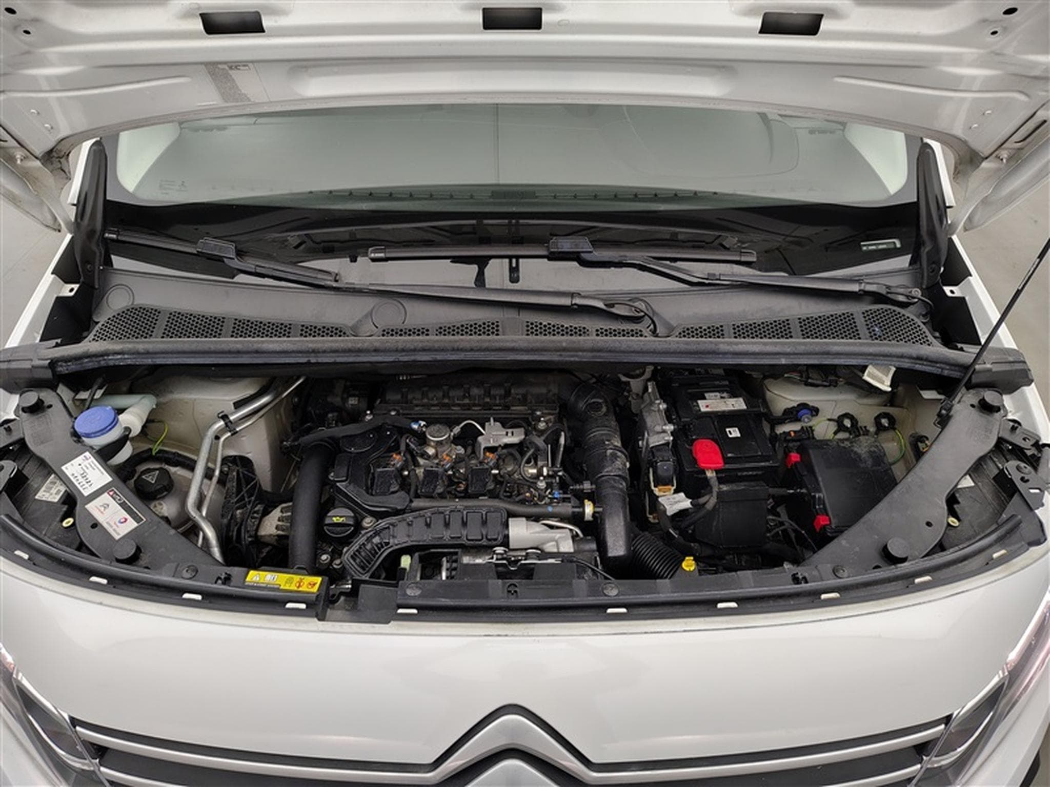 Citroen Berlingo 1.2 PureTech 130Cv EAT8 Worker 3PL / NAVI / CAMERA / CARPLAY (2020) - Photo 19