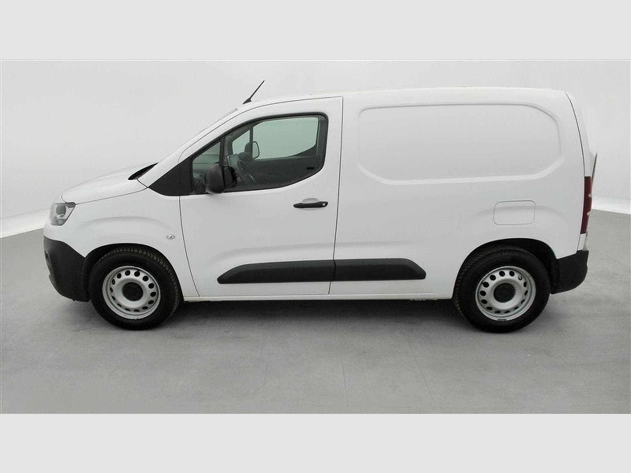Citroen Berlingo 1.2 PureTech 130Cv EAT8 Worker 3PL / NAVI / CAMERA / CARPLAY (2020) - Photo 3
