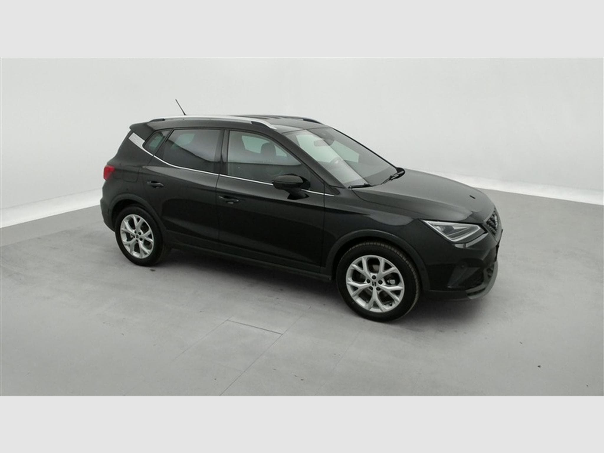 Seat Arona 1.0 TSI FR DSG  NAVI / CARPLAY / FULL LED (2024) - Photo 23