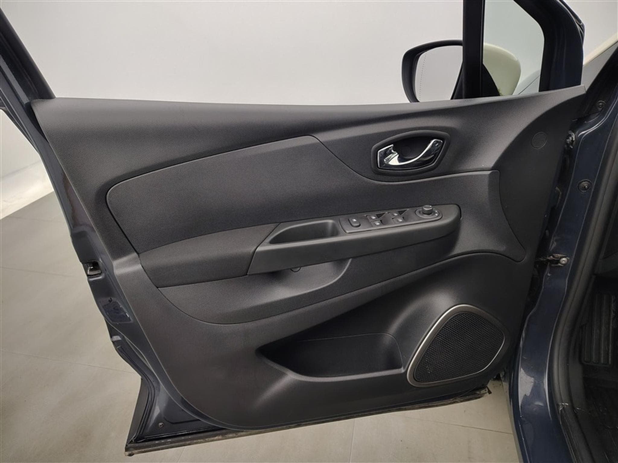 Renault Captur 0.9 TCe Energy Intens (2017) - Photo 16