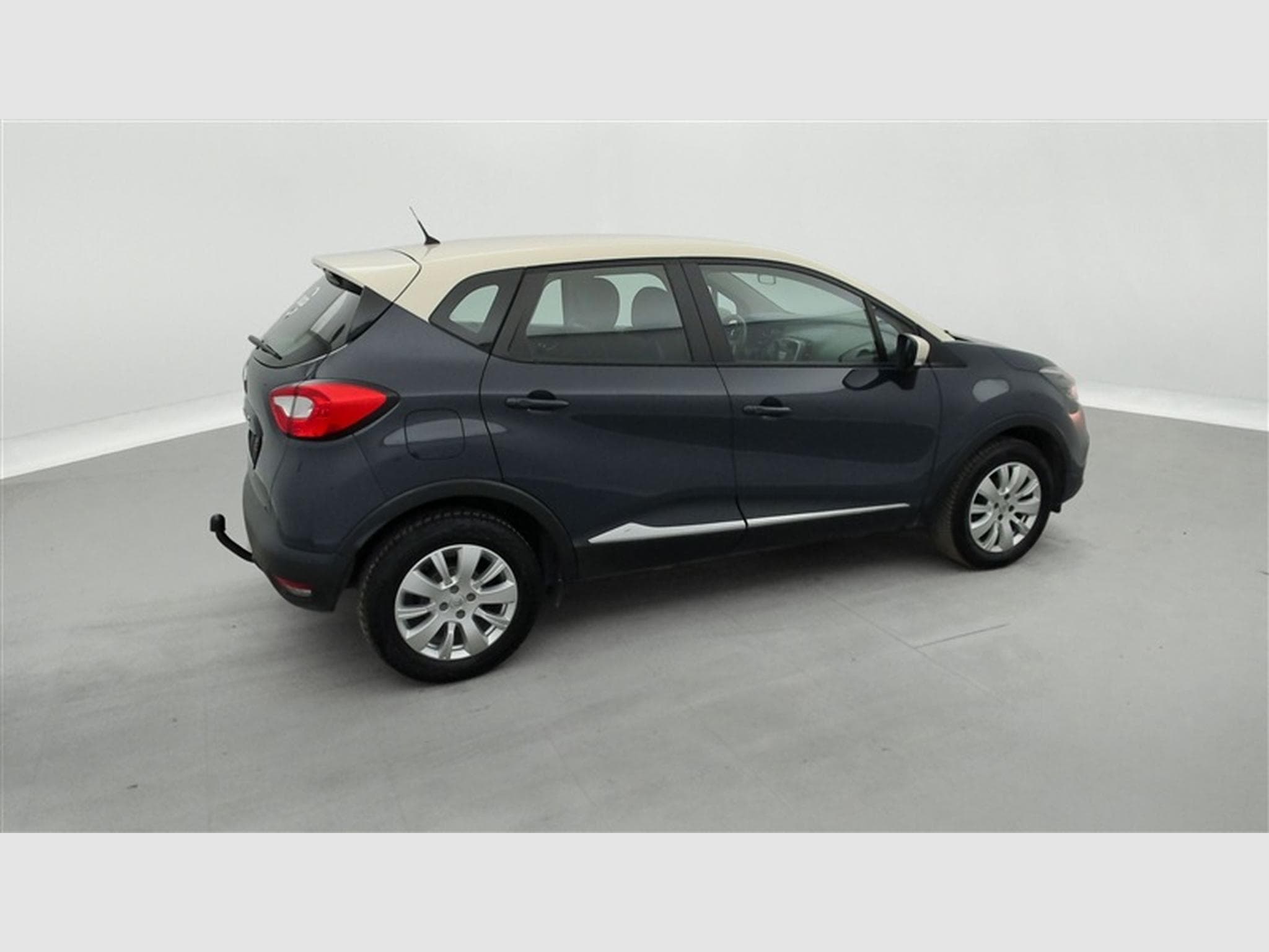 Renault Captur 0.9 TCe Energy Intens (2017) - Photo 23
