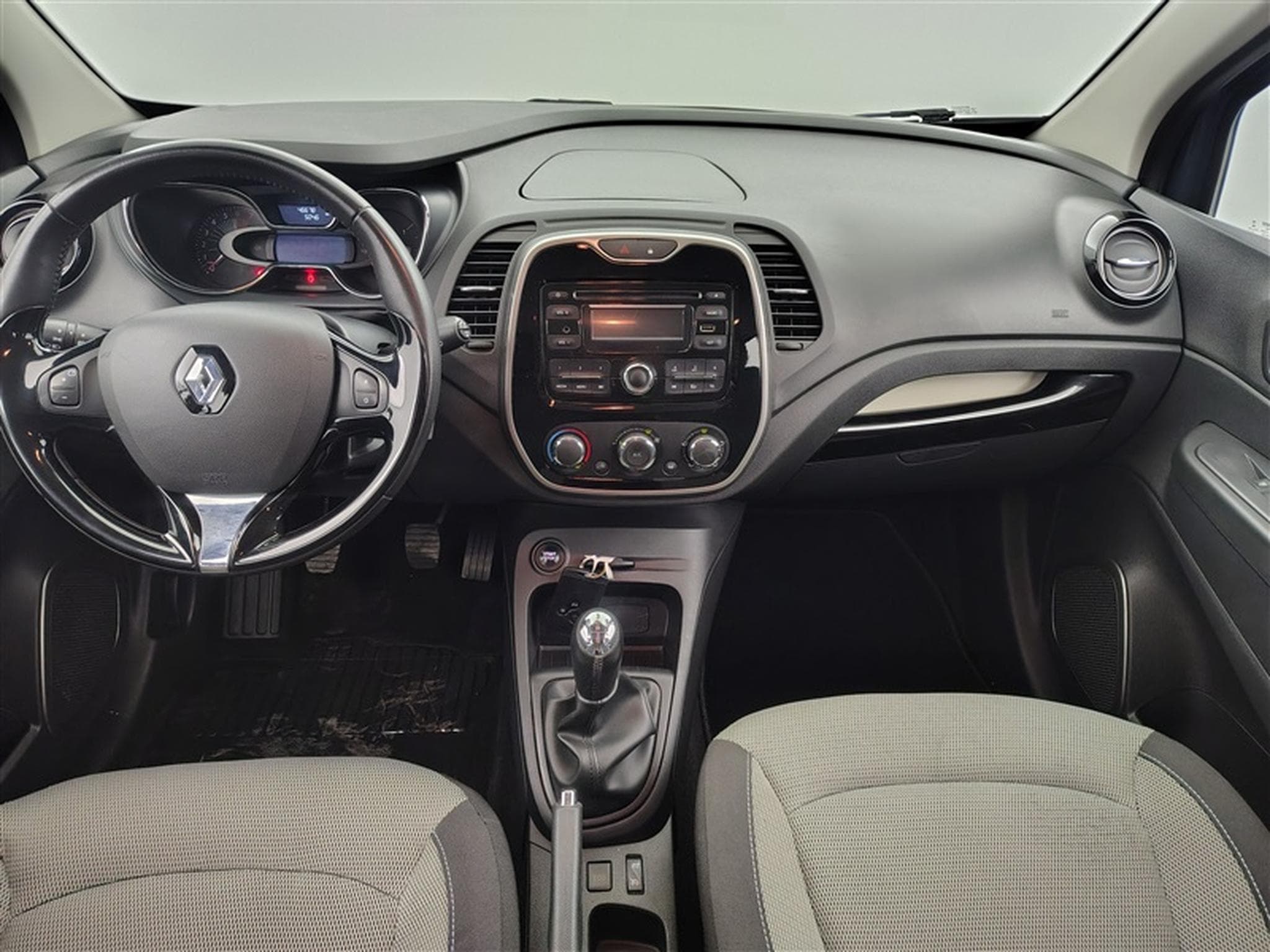 Renault Captur 0.9 TCe Energy Intens (2017) - Photo 8