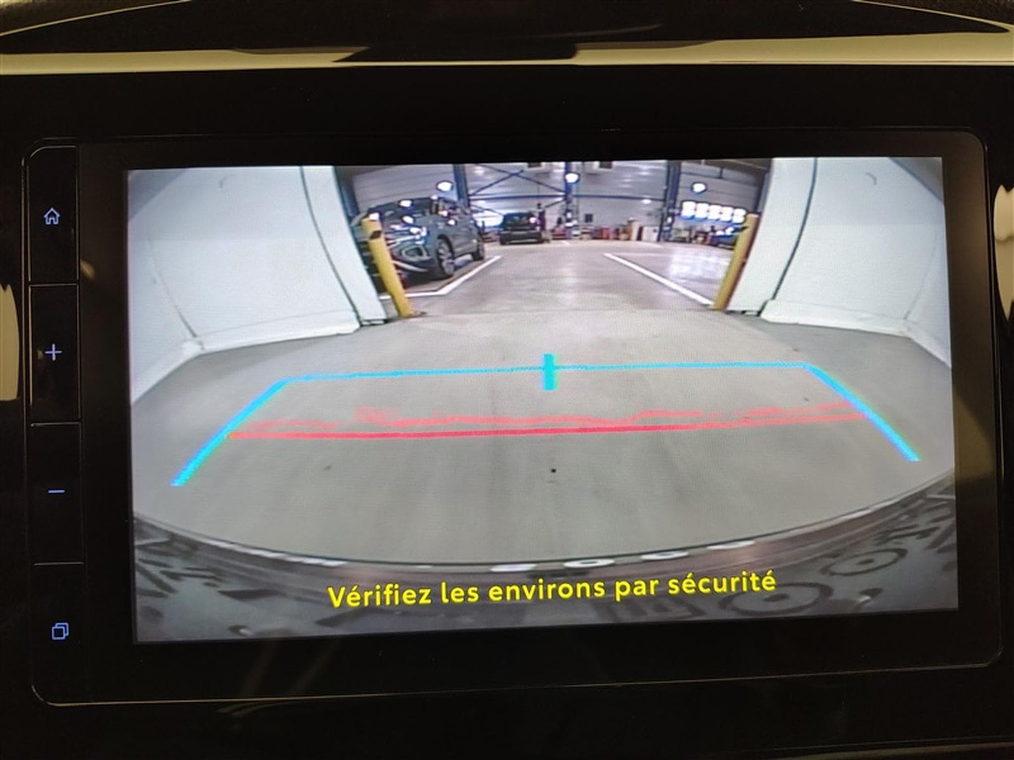 Toyota Aygo 1.0i VVT-i X play CVT *CARPLAY/CAMERA* (2024) - Photo 17