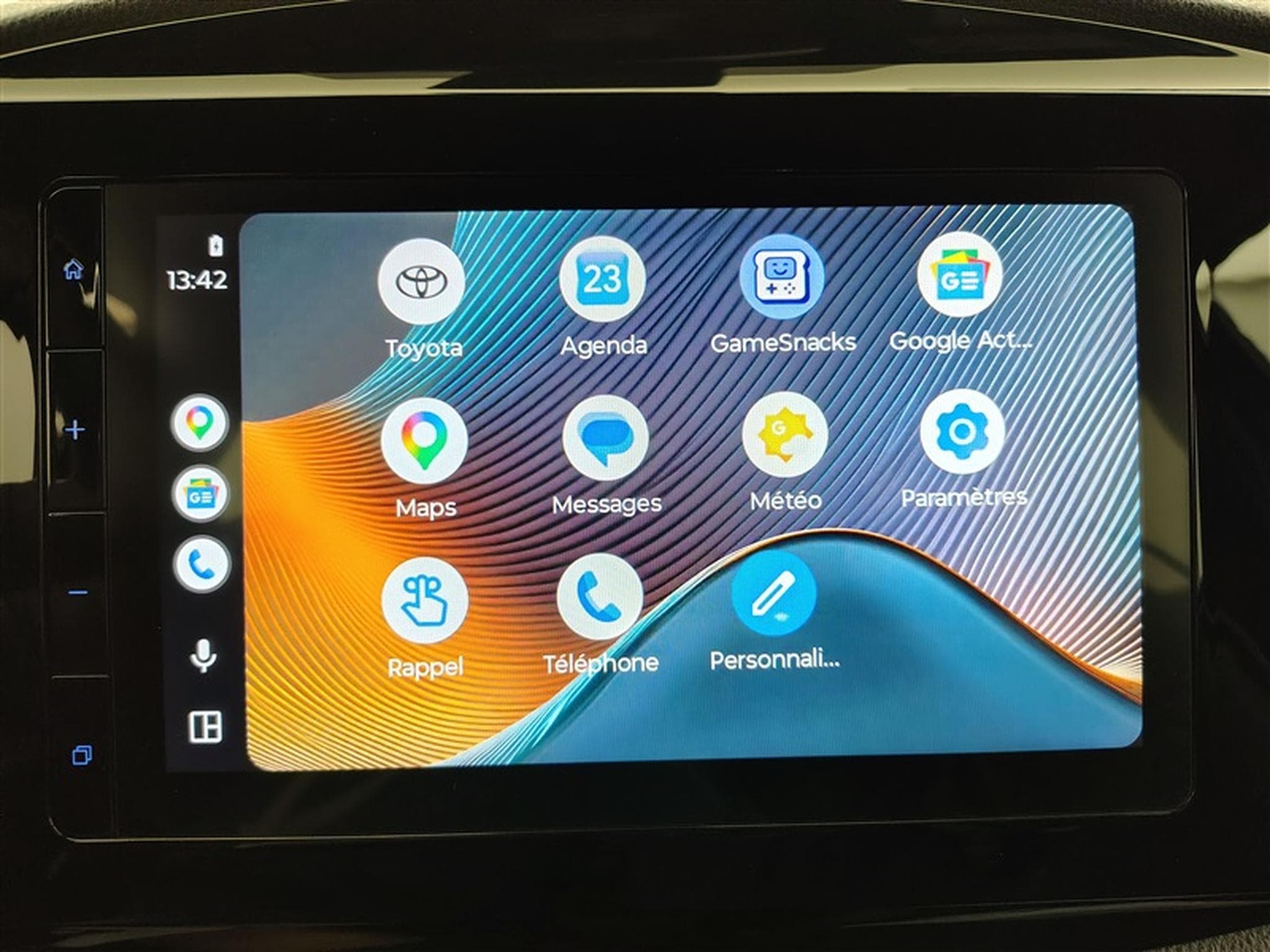 Toyota Aygo 1.0i VVT-i X play CVT *CARPLAY/CAMERA* (2024) - Photo 19