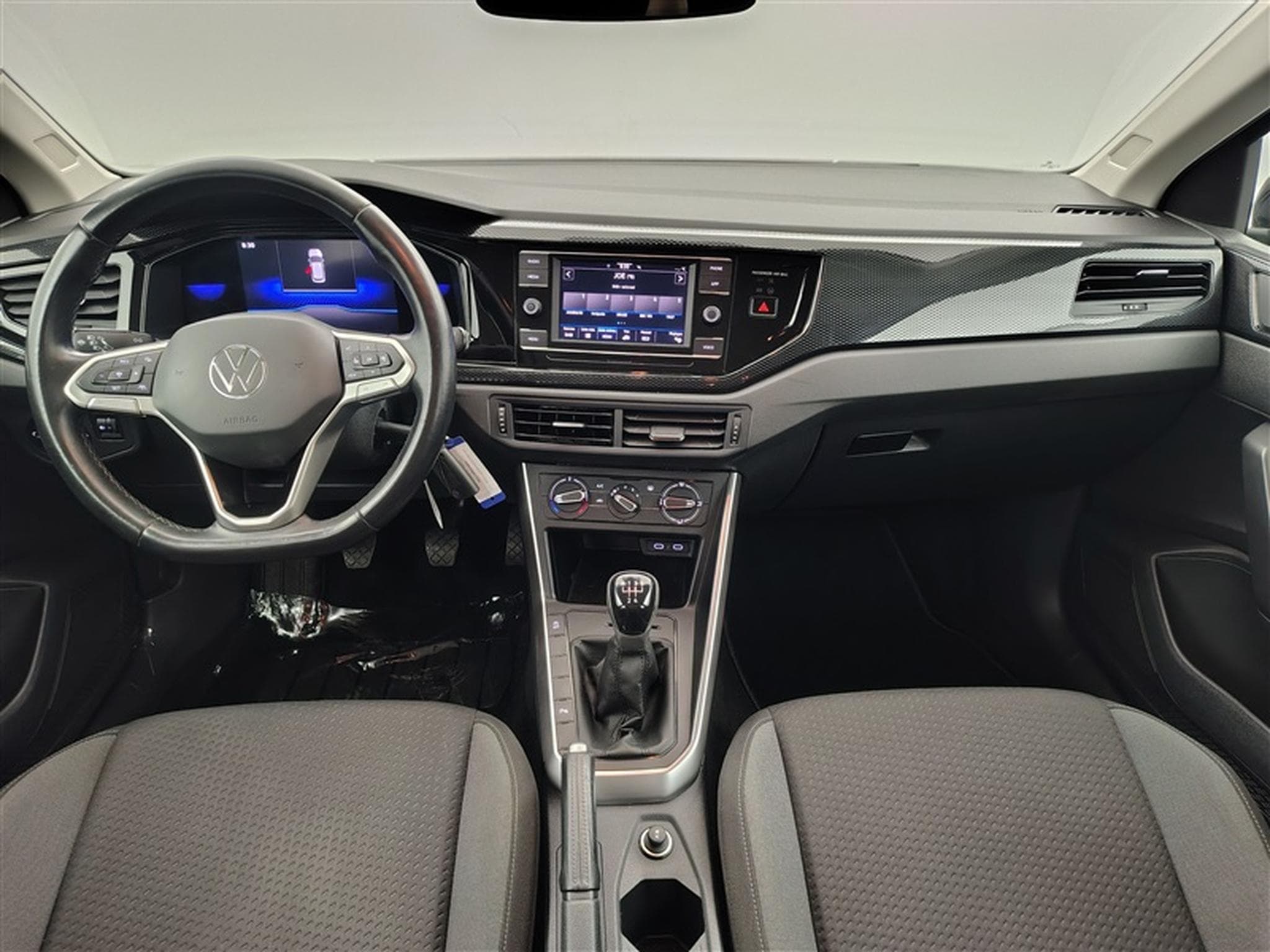 VW Polo 1.0 TSI Life  Apple Carplay / Led / PDC av+ar (2021) - Photo 8