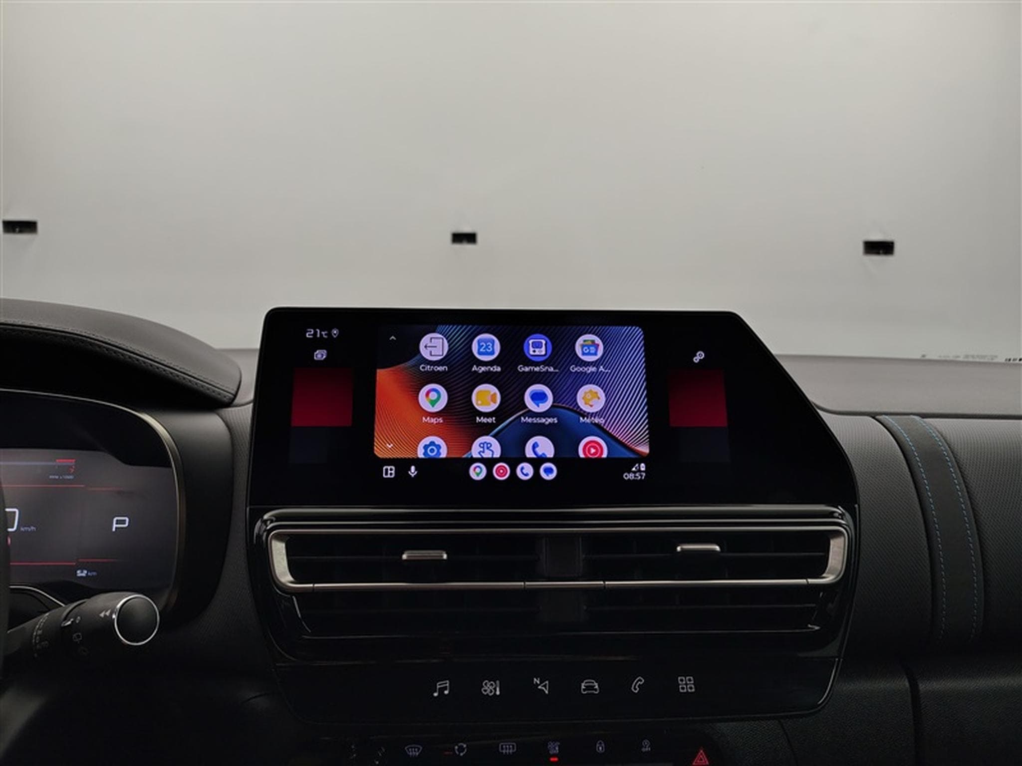 Citroen C5 Aircross 1.5 BlueHDi 130cv EAT8 PLUS NAVI / FULL LED / S-CUIR / JA 19 (2025) - Photo 20
