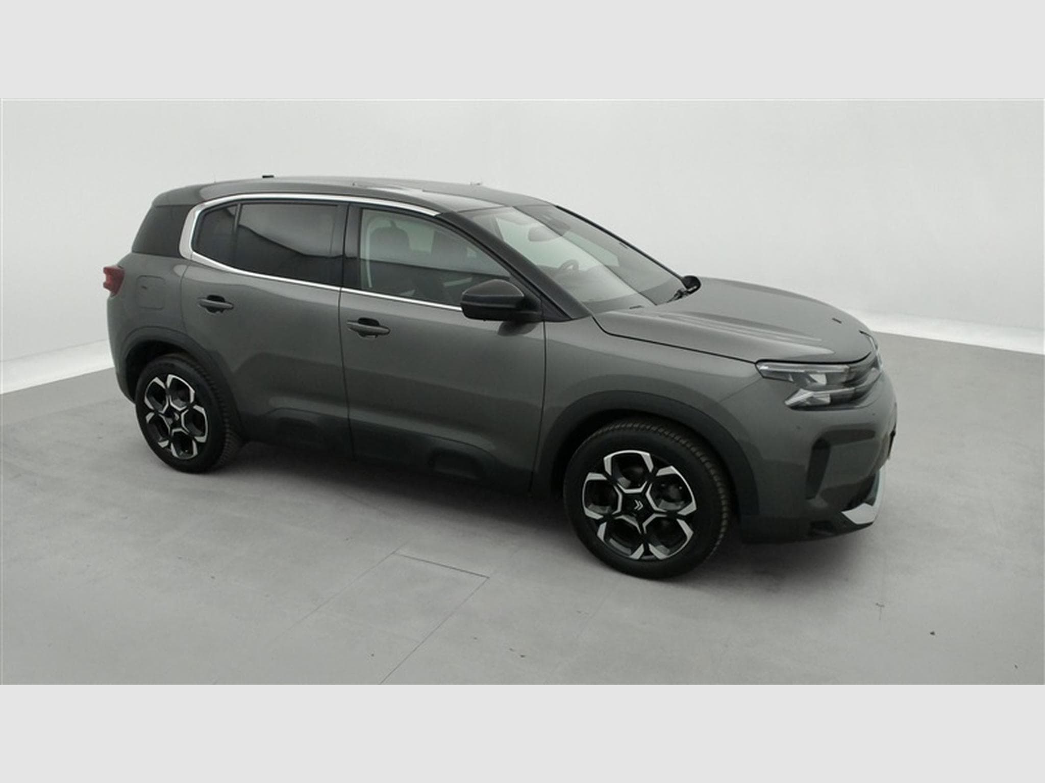 Citroen C5 Aircross 1.5 BlueHDi 130cv EAT8 PLUS NAVI / FULL LED / S-CUIR / JA 19 (2025) - Photo 23