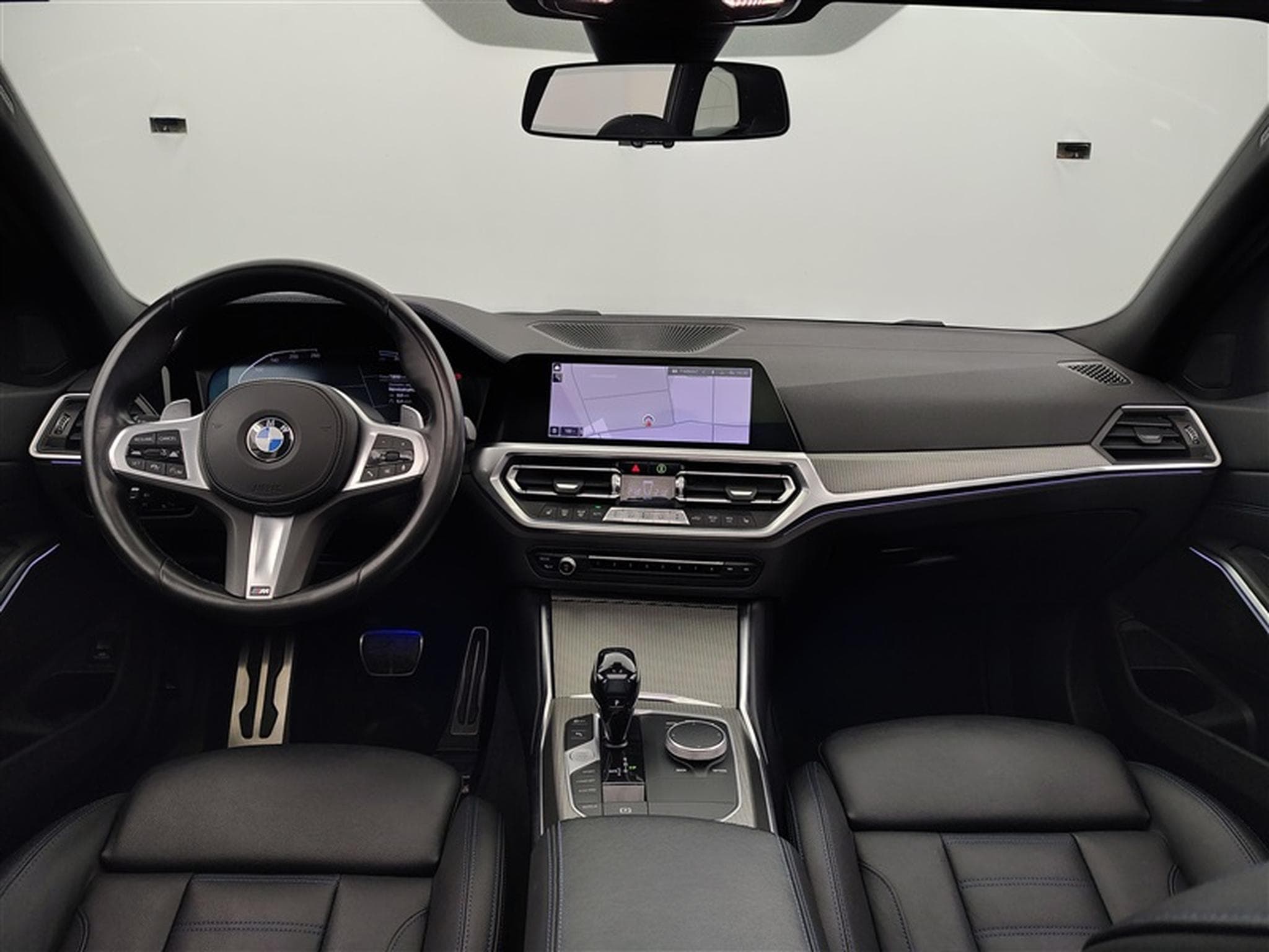 BMW 320 320 dA Pack M CUIR / NAVI / TO PANO / CARPLAY (2021) - Foto 8