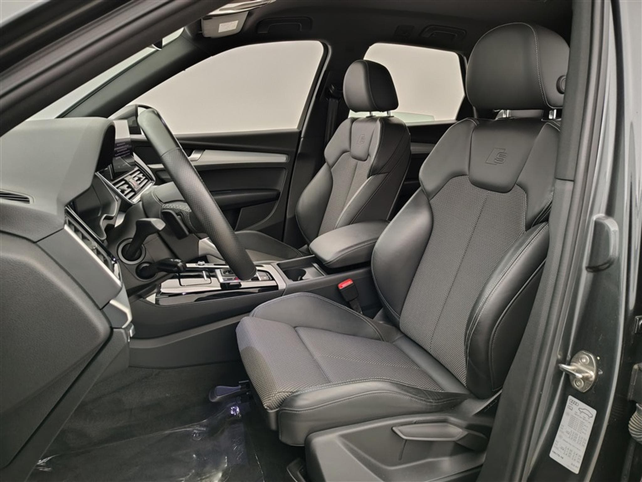 Audi Q5 35 TDi 163 CV S LINE S tronic (2021) - Foto 6