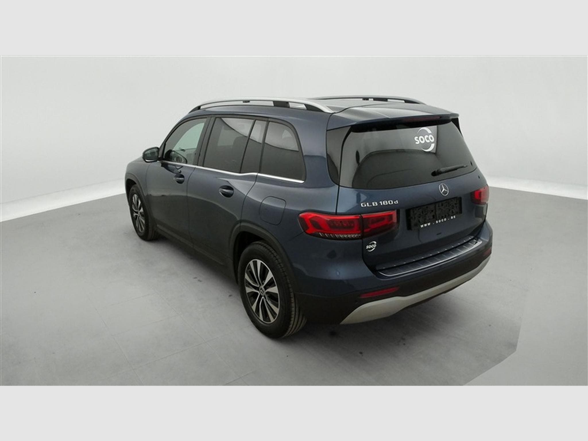 Mercedes GLB 180 180d Autom. Business Solution  S-CUIR / NAVI / FULL LED (2022) - Photo 2