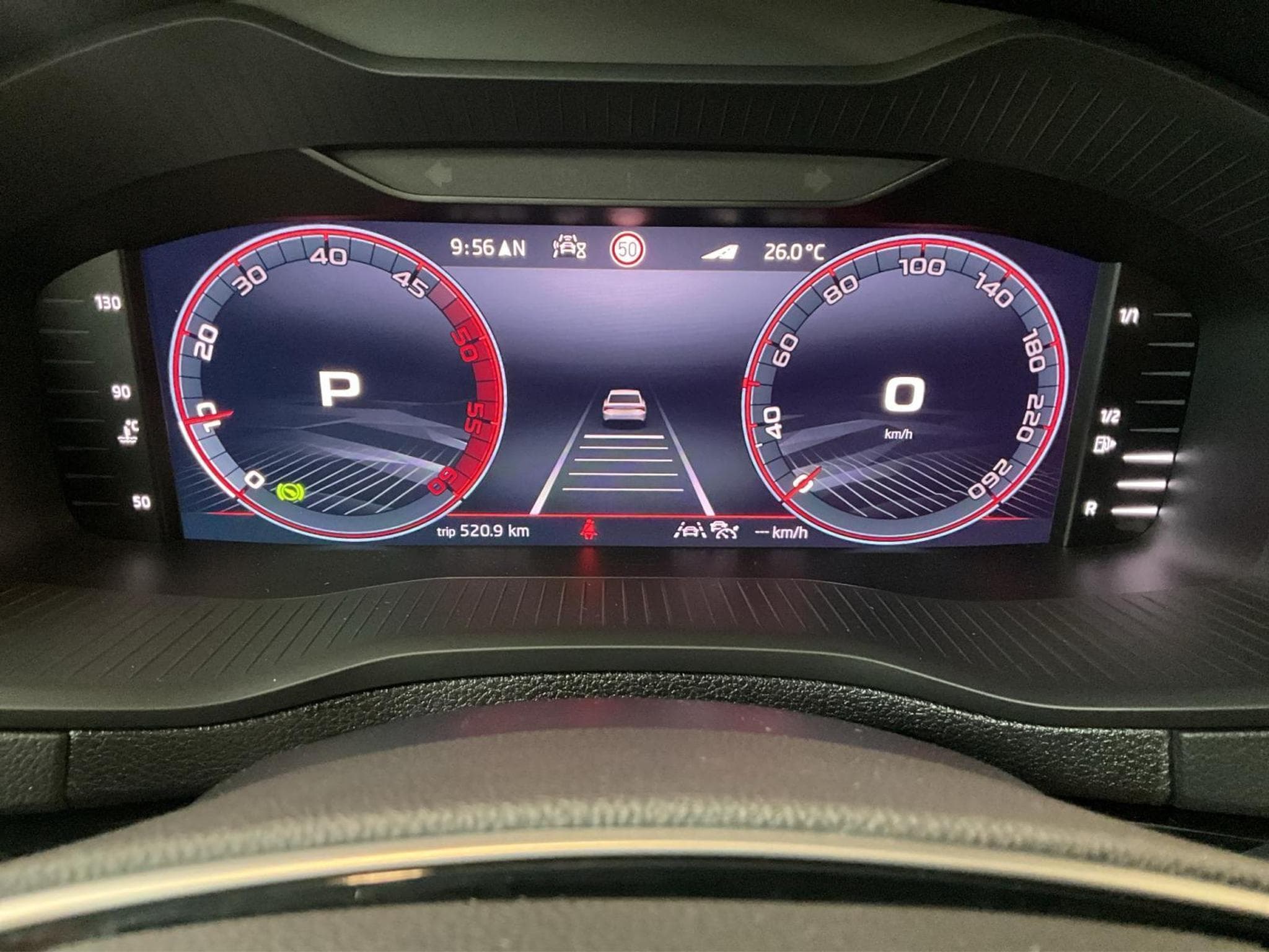 Skoda Karoq Sportline+DSG+4x4+Pano+AHK+Stand-H.+P.Travel-Ass. (2025) - Foto 11