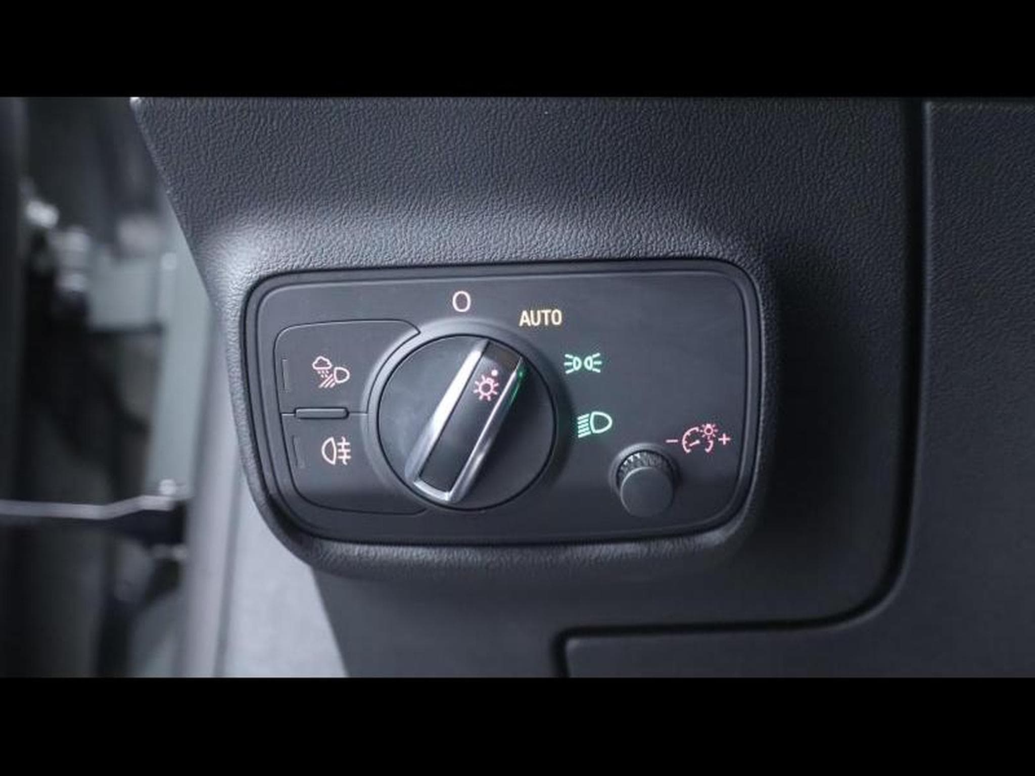 Audi TT Coupé S-Line Competition 2.0 TFSI 197 S-Tronic (2022) - Photo 32
