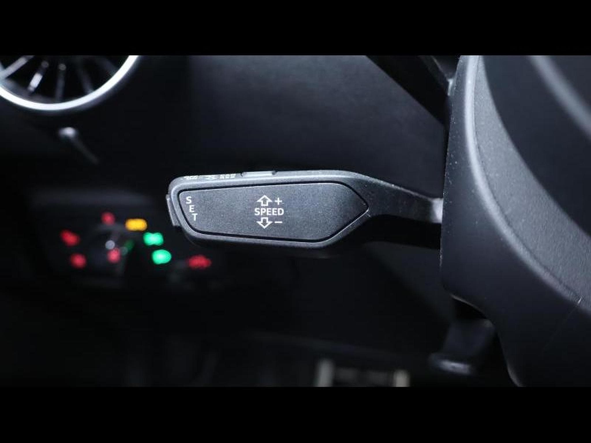Audi TT Coupé S-Line Competition 2.0 TFSI 197 S-Tronic (2022) - Photo 33