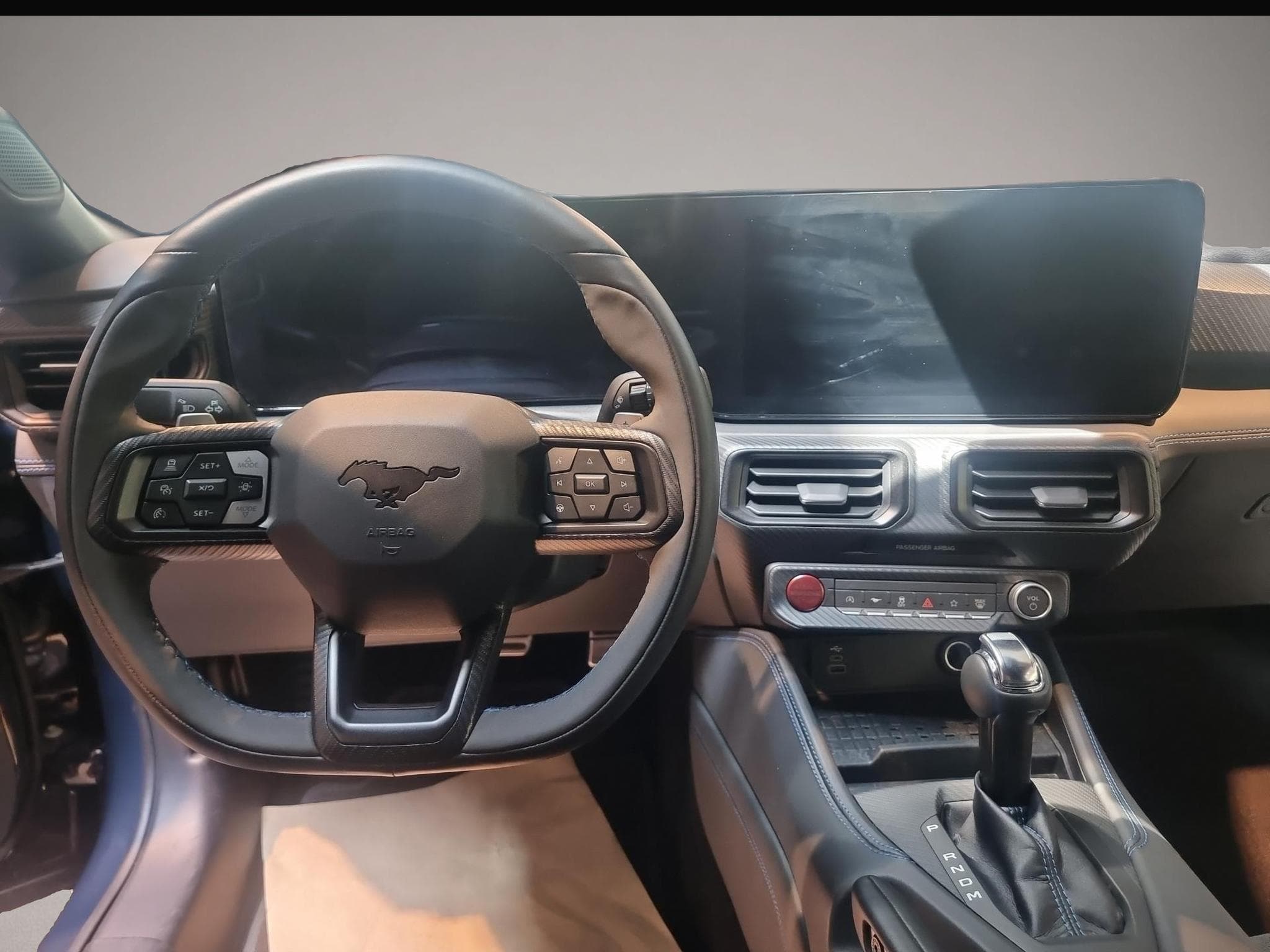 Ford Mustang (2026) - Foto 8