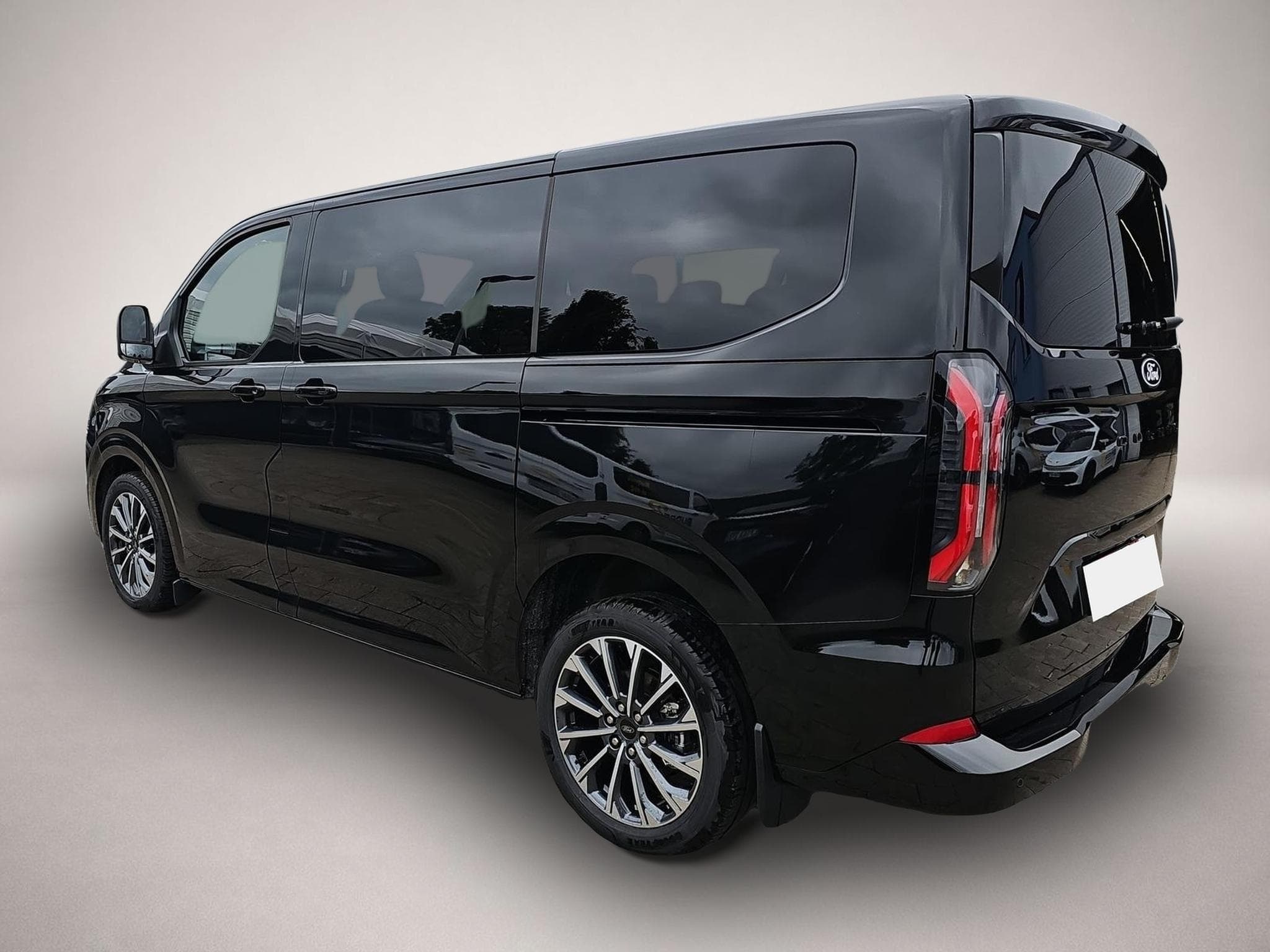 Ford Tourneo (2026) - Foto 5