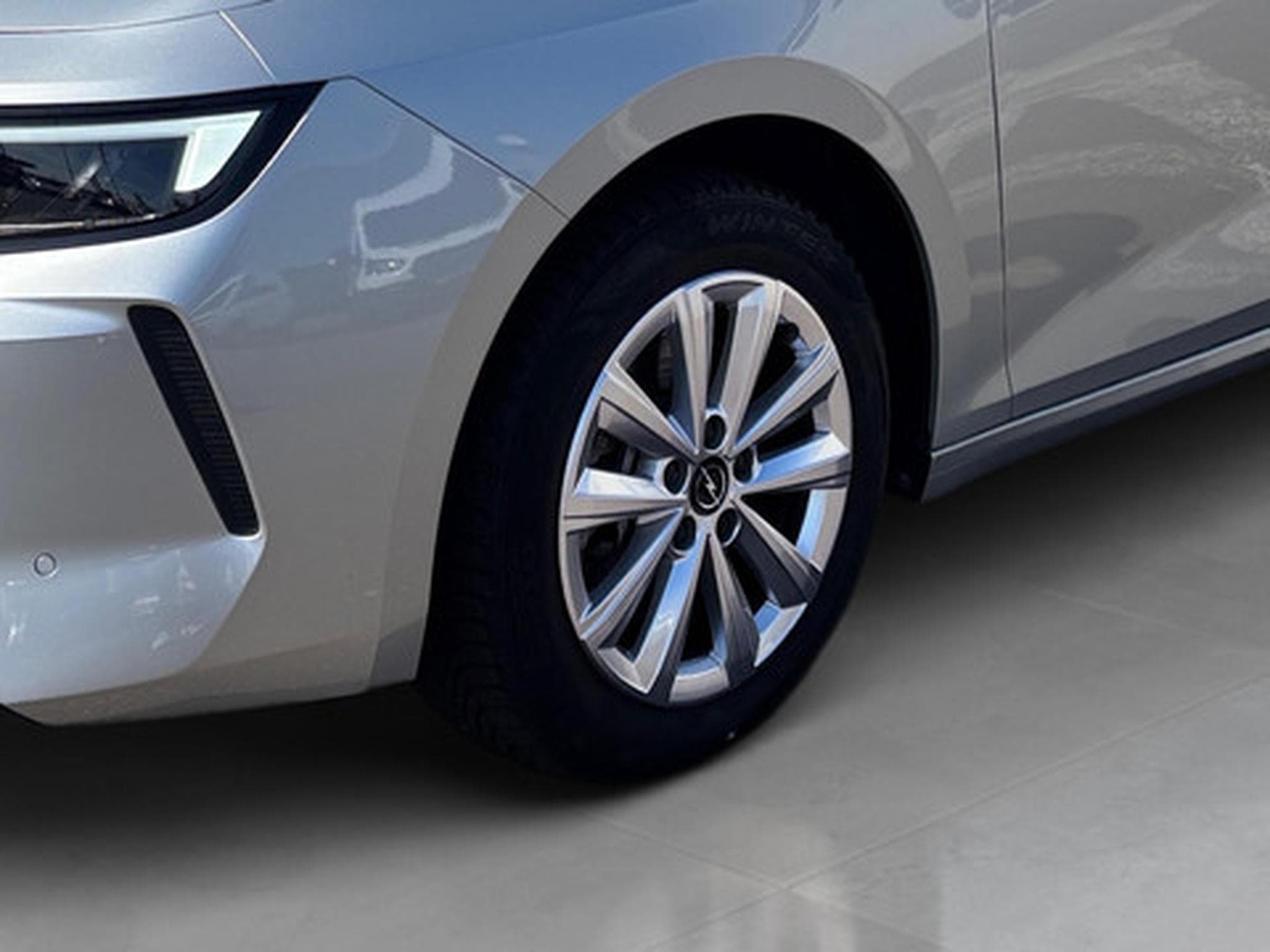 Opel Astra 1.2 L L Edition (2024) - Foto 20