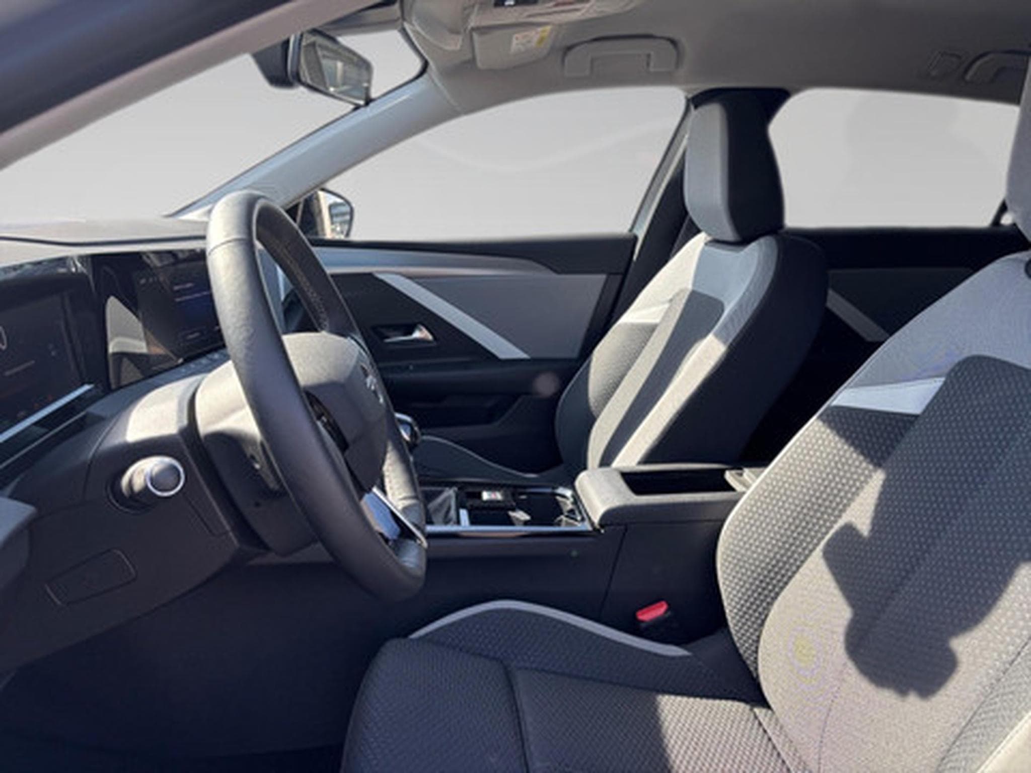 Opel Astra 1.2 L L Edition (2024) - Foto 4