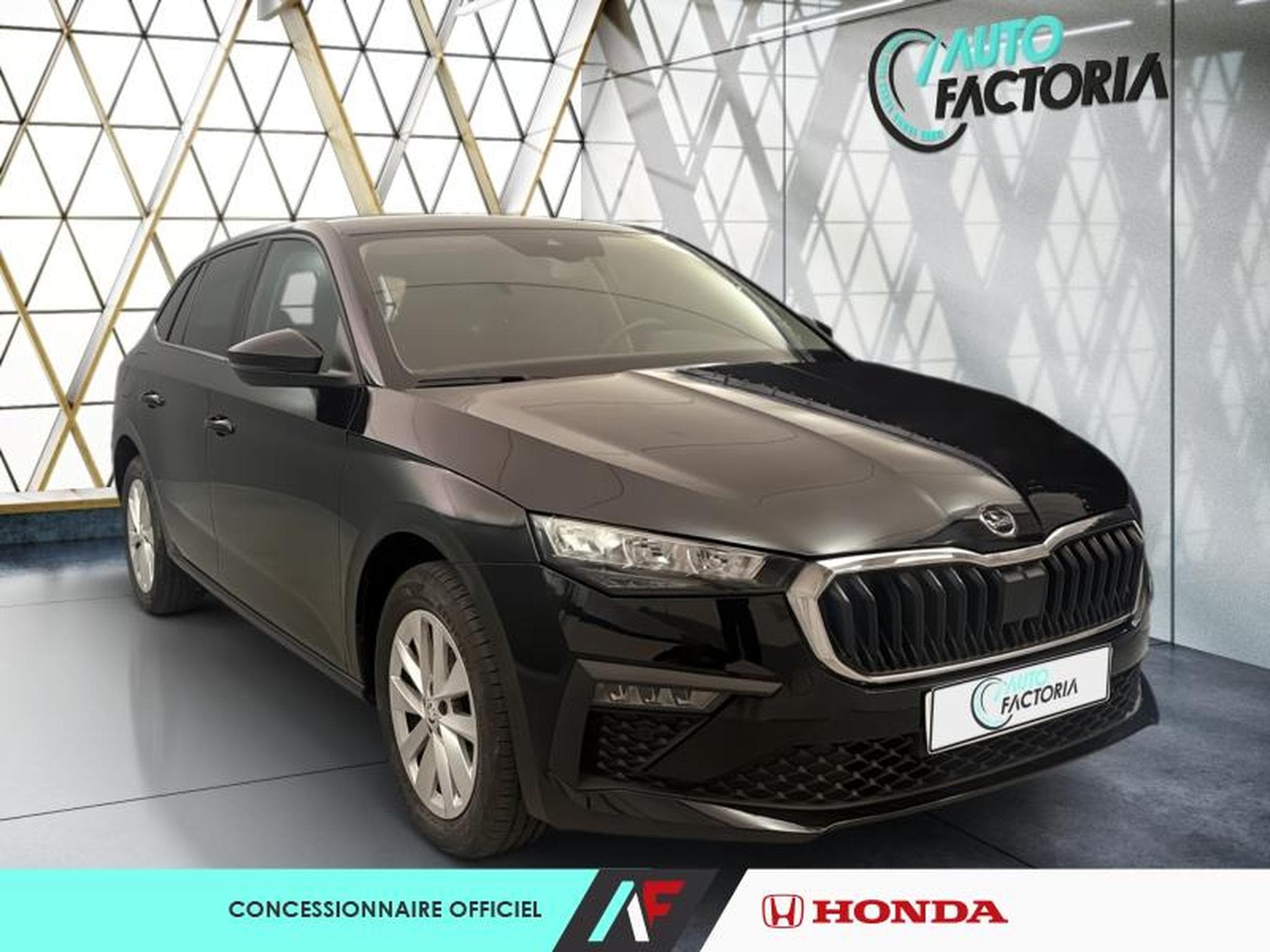 Skoda Scala -36% 1.0 TSI Evo2 116ch Selection DSG7 (2025) - Photo 6