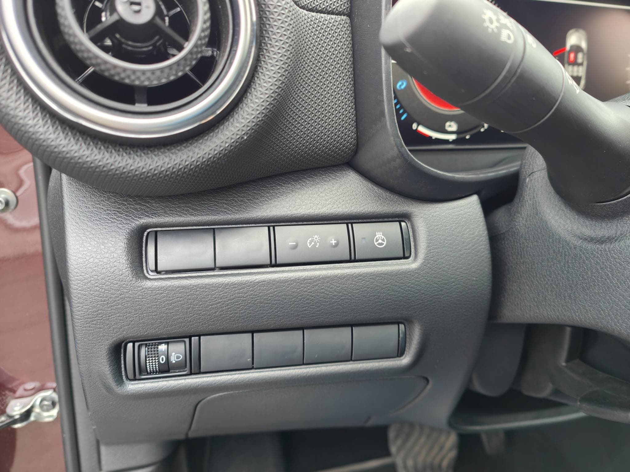 Nissan Juke 1.6 HYBRID DCT N-DESIGN CARPLAY GPS CAMERA LED VIRTUAL (2025) - Photo 22