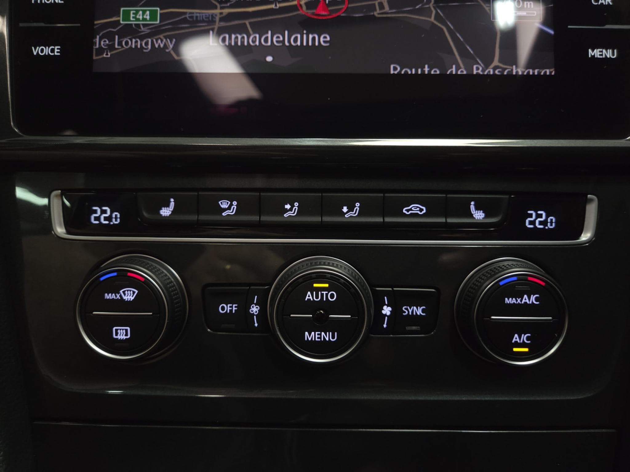 VW Golf TDI BLUEMOTION (2019) - Photo 16