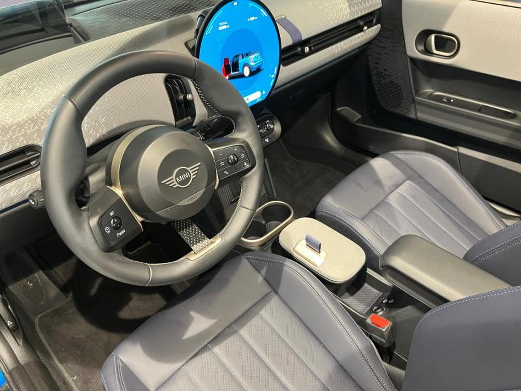 MINI Cooper Cooper S Cabrio (2025) - Photo 10