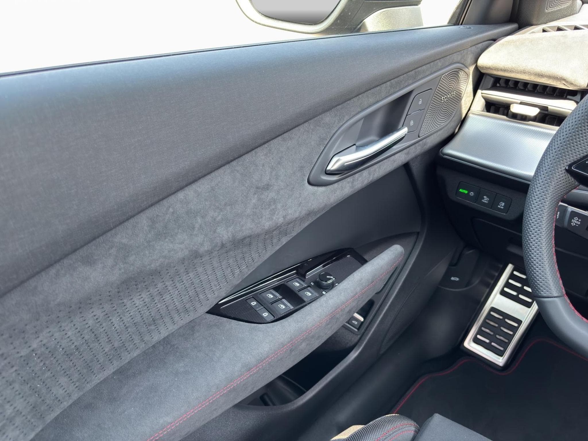 Audi Q3 Sportback (2026) - Photo 14