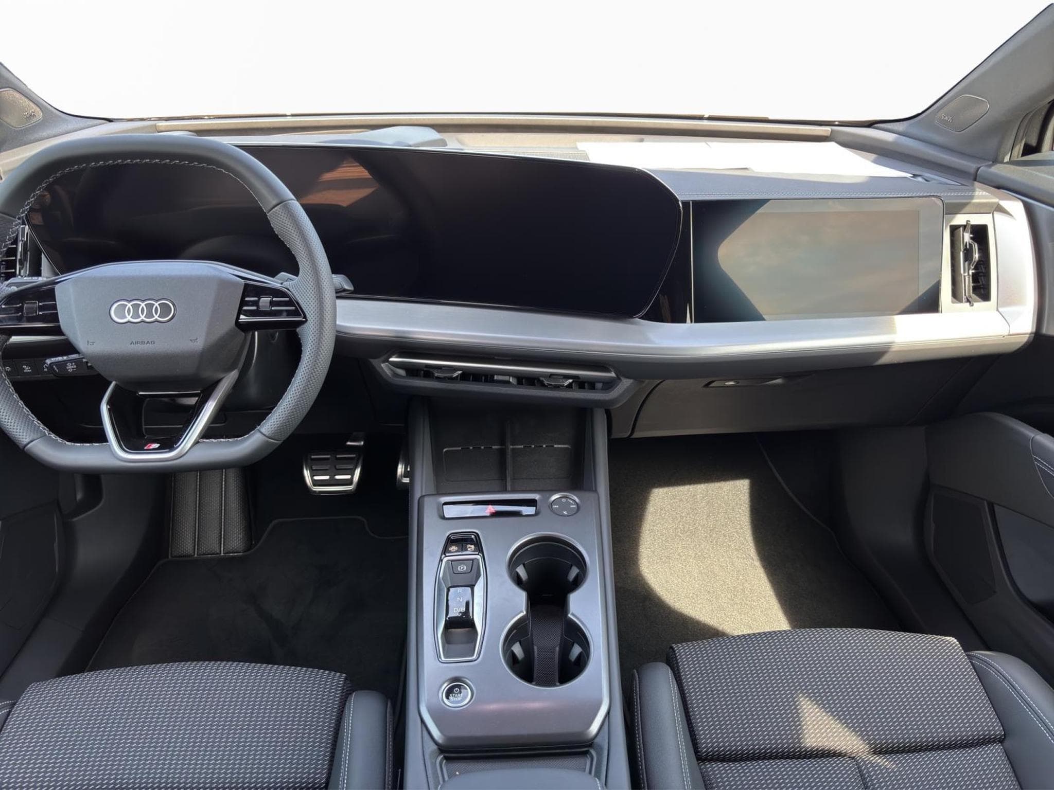 Audi Q4 e-tron SUV (2026) - Photo 2