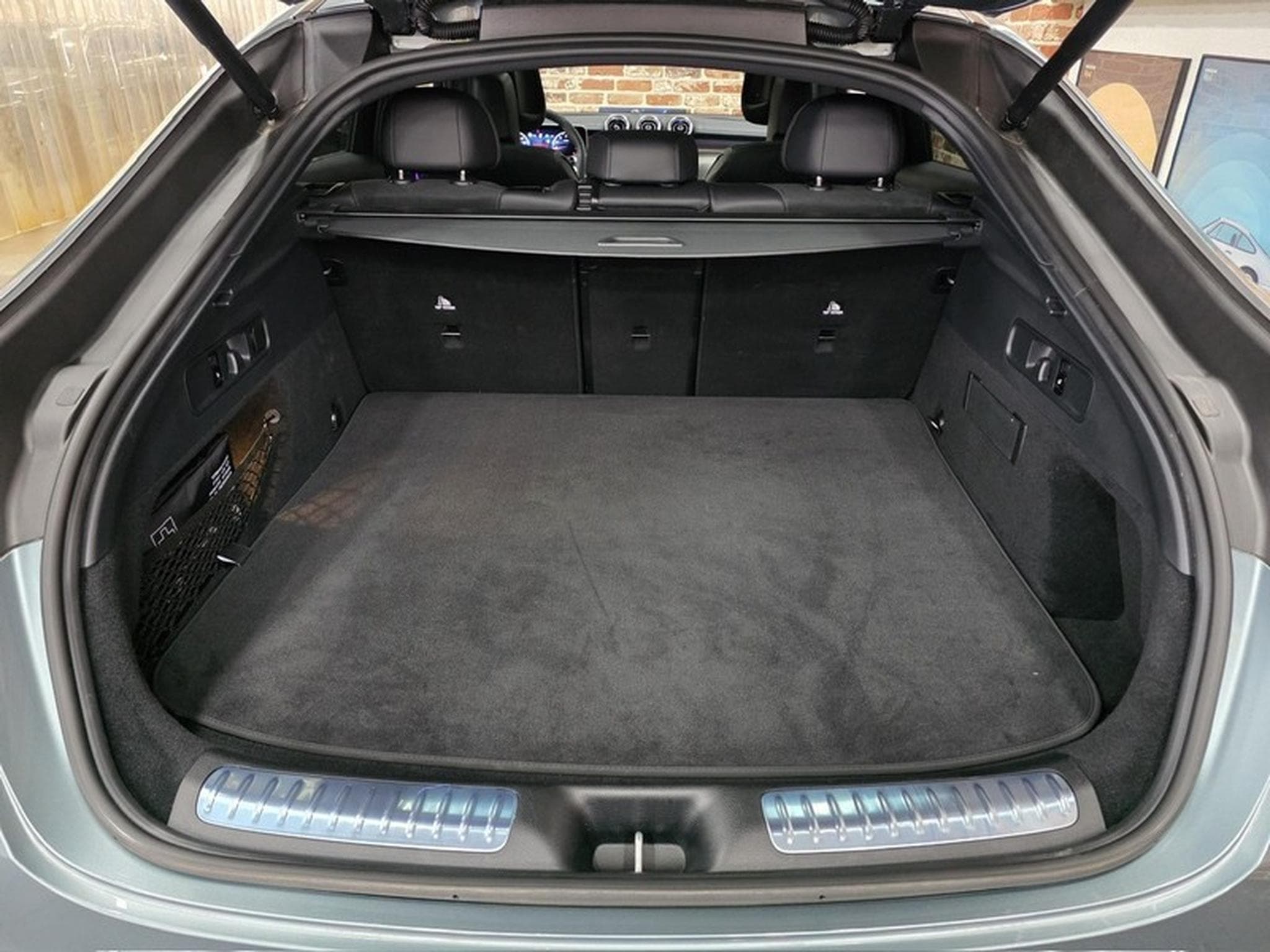 Mercedes GLC 200 GLC 200 Coupé 2.0 204cv Auto STAR EDITION (2025) - Foto 7