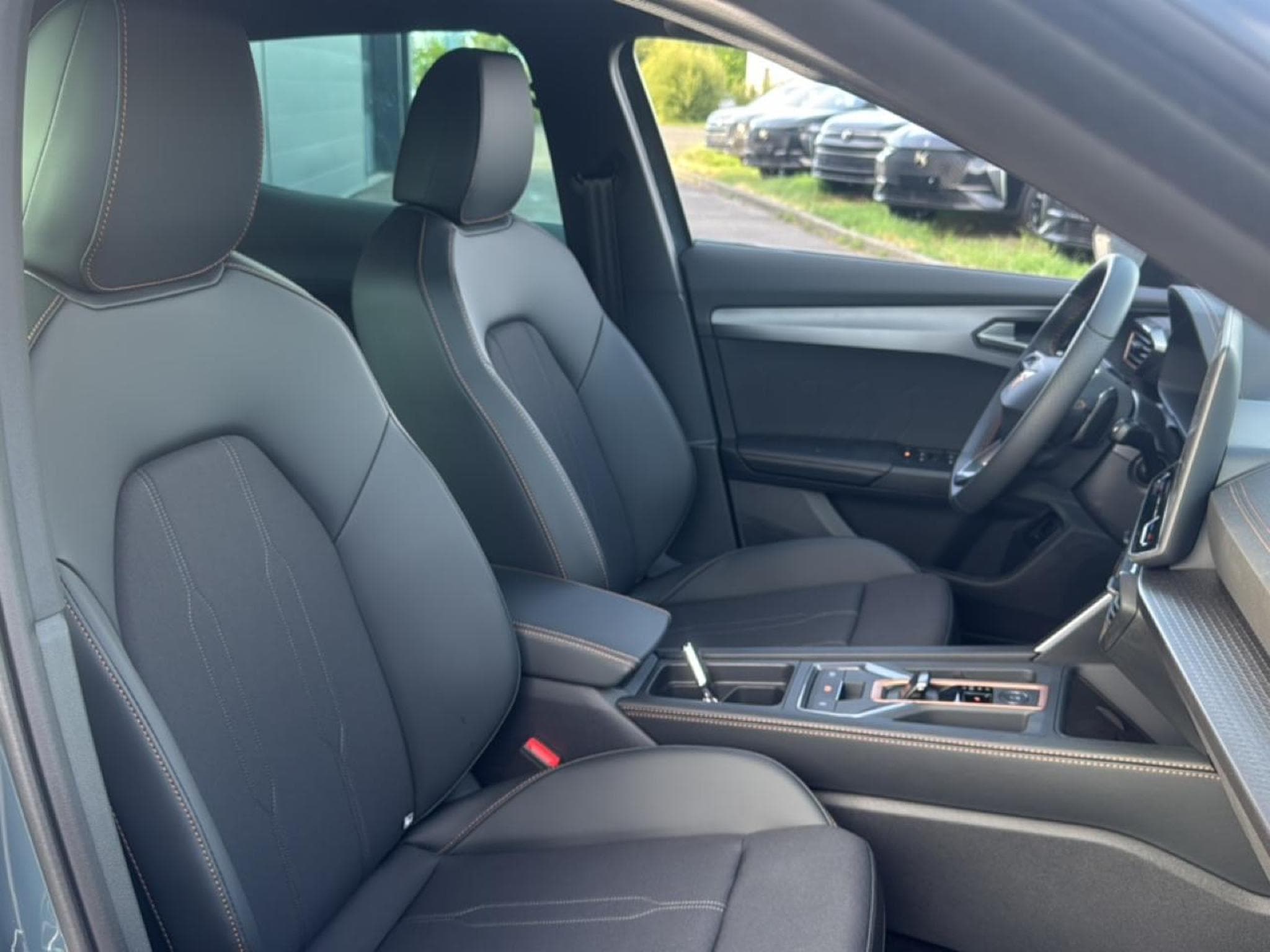 Cupra FORMENTOR 1.5 ETSI HYBRID 150 V DSG7 (2026) - Photo 16