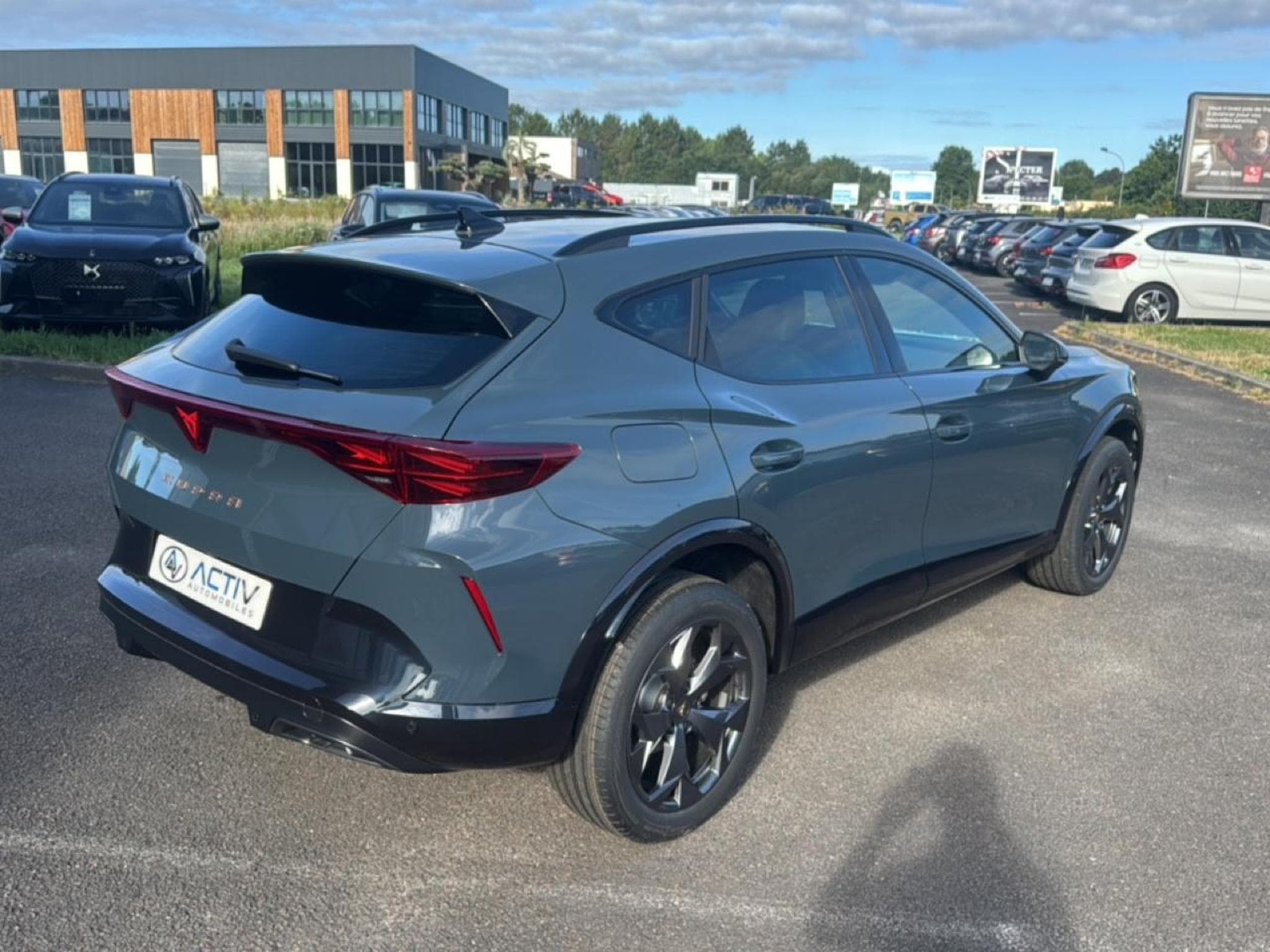 Cupra FORMENTOR 1.5 ETSI HYBRID 150 V DSG7 (2026) - Photo 5