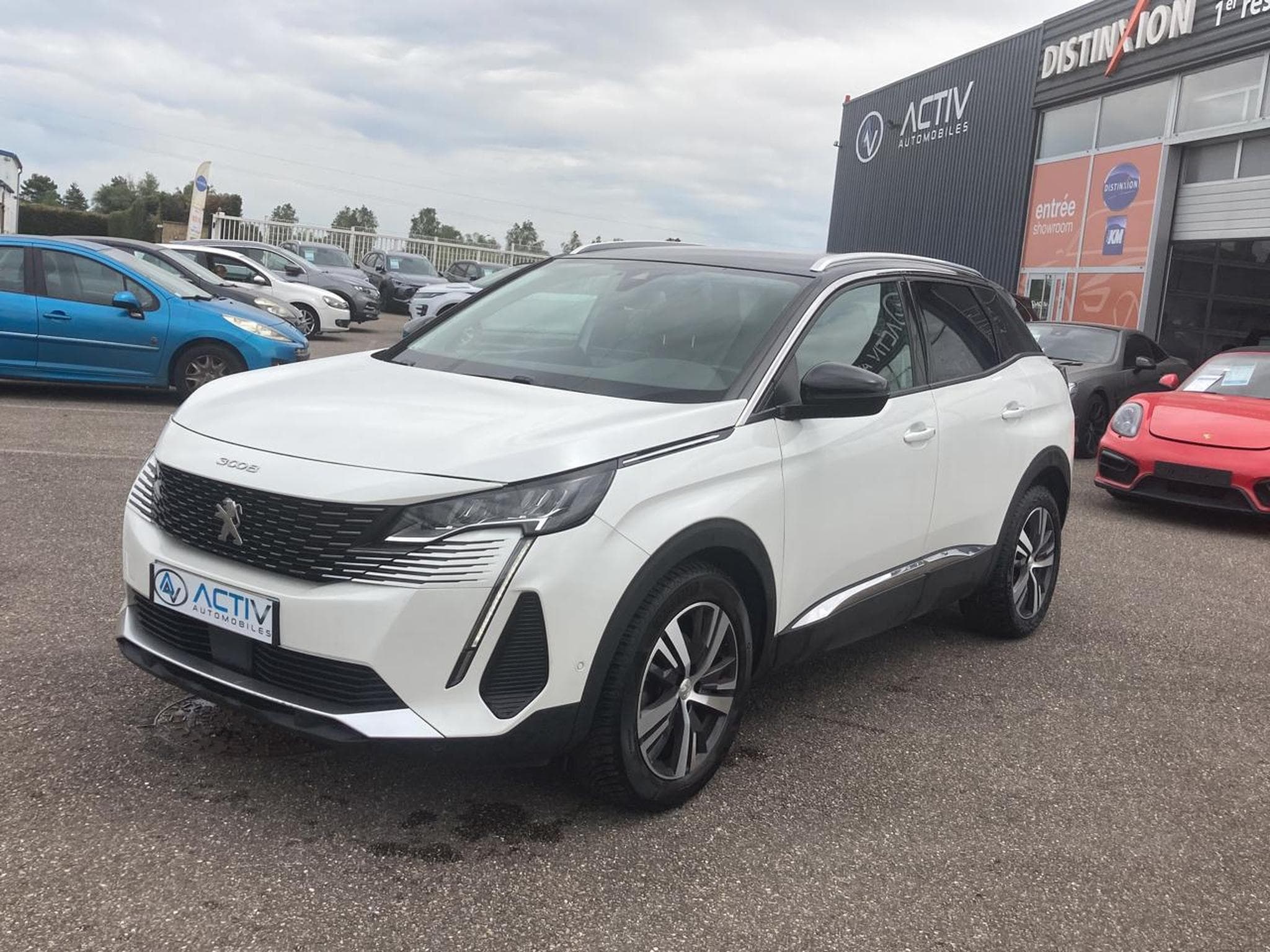Peugeot 3008 1.5 BLUEHDI 130 ALLURE PACK EAT8 (2021) - Photo 1
