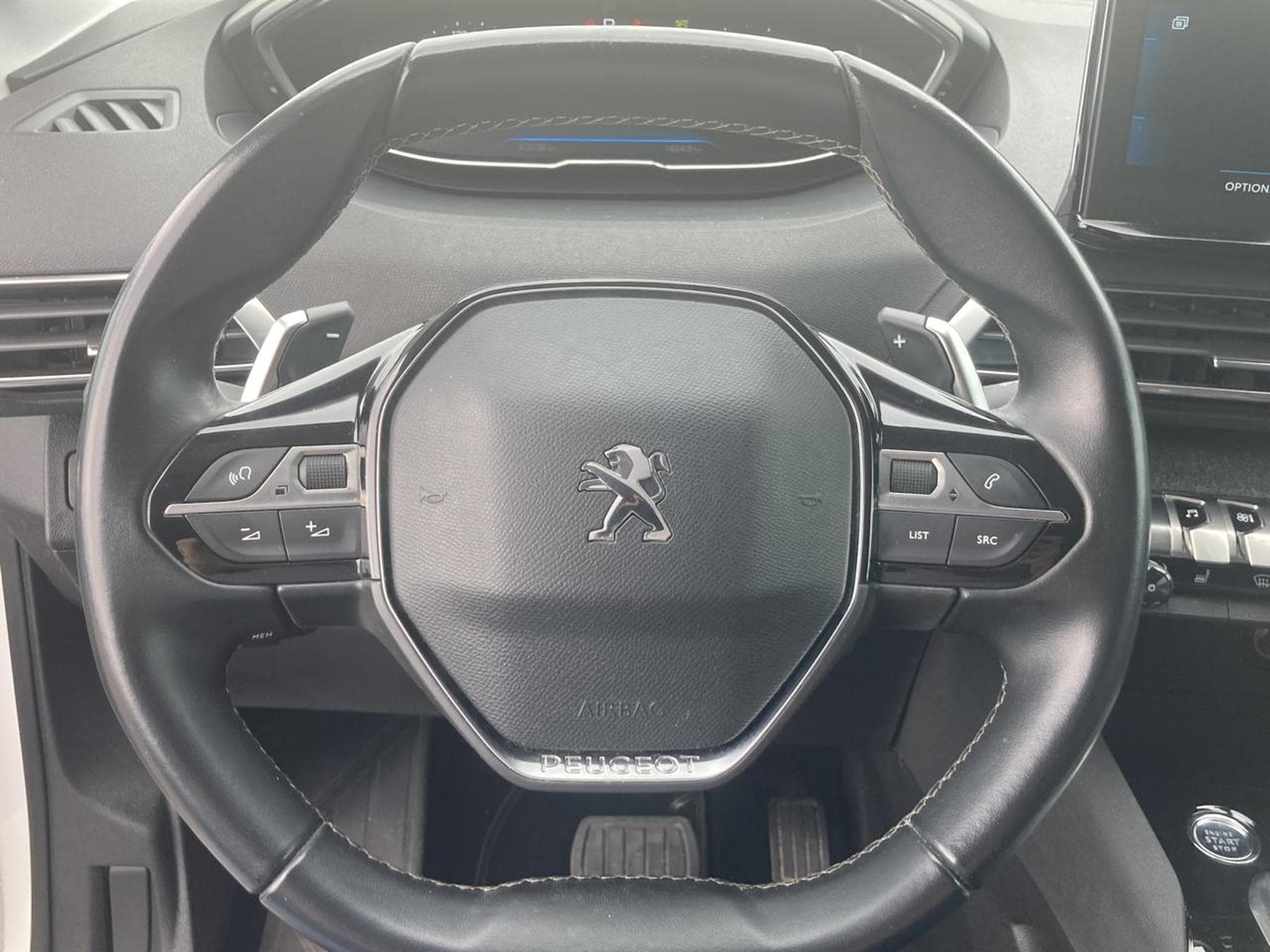 Peugeot 3008 1.5 BLUEHDI 130 ALLURE PACK EAT8 (2021) - Photo 14